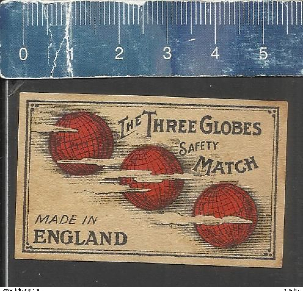 THE THREE GLOBES - OLD VINTAGE MATCHBOX LABEL MADE IN ENGLAND - Matchbox Labels