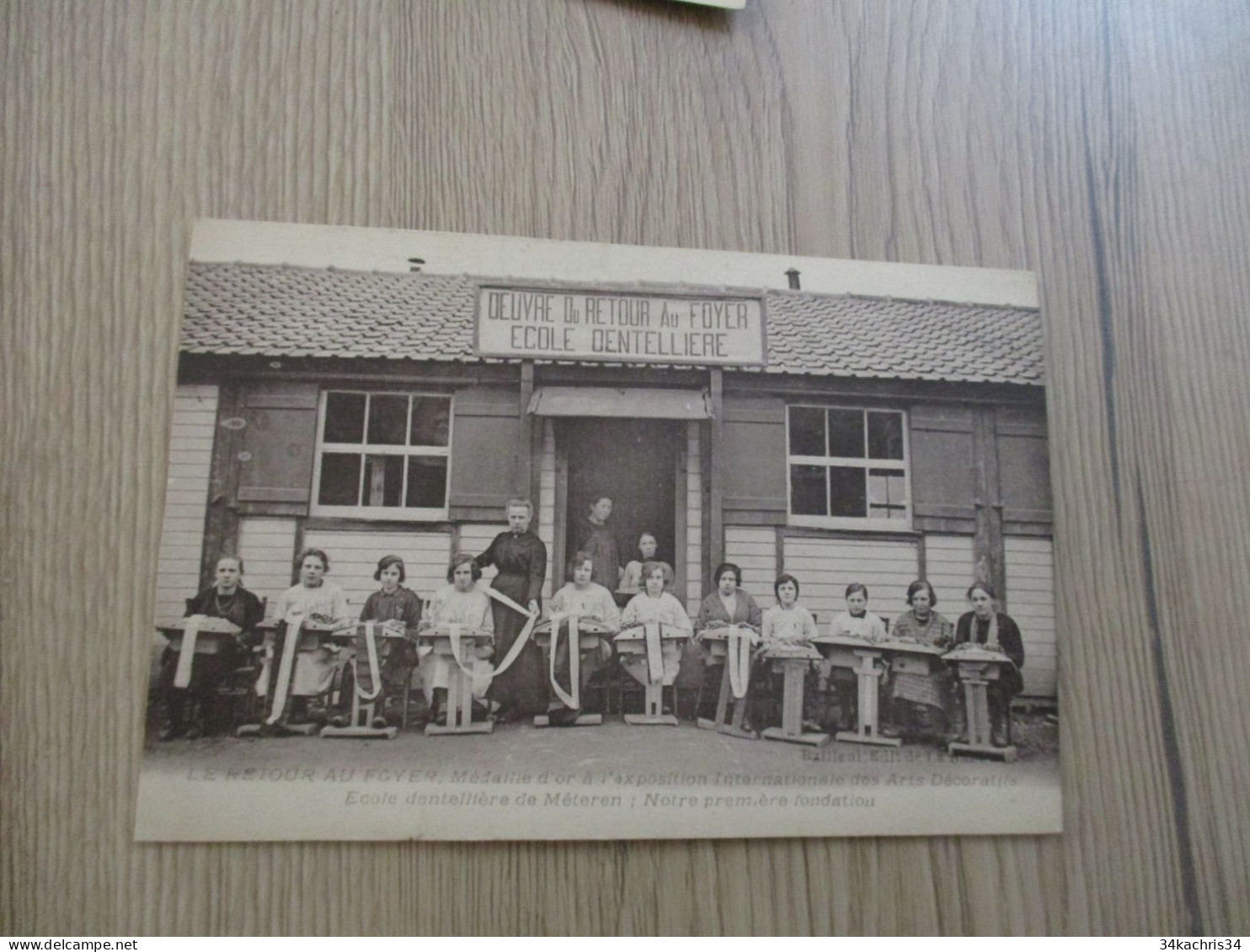 CPA 59 Nord Meteren Le Retour U Foyer école Dentelière Notre Première Fondation - Andere & Zonder Classificatie