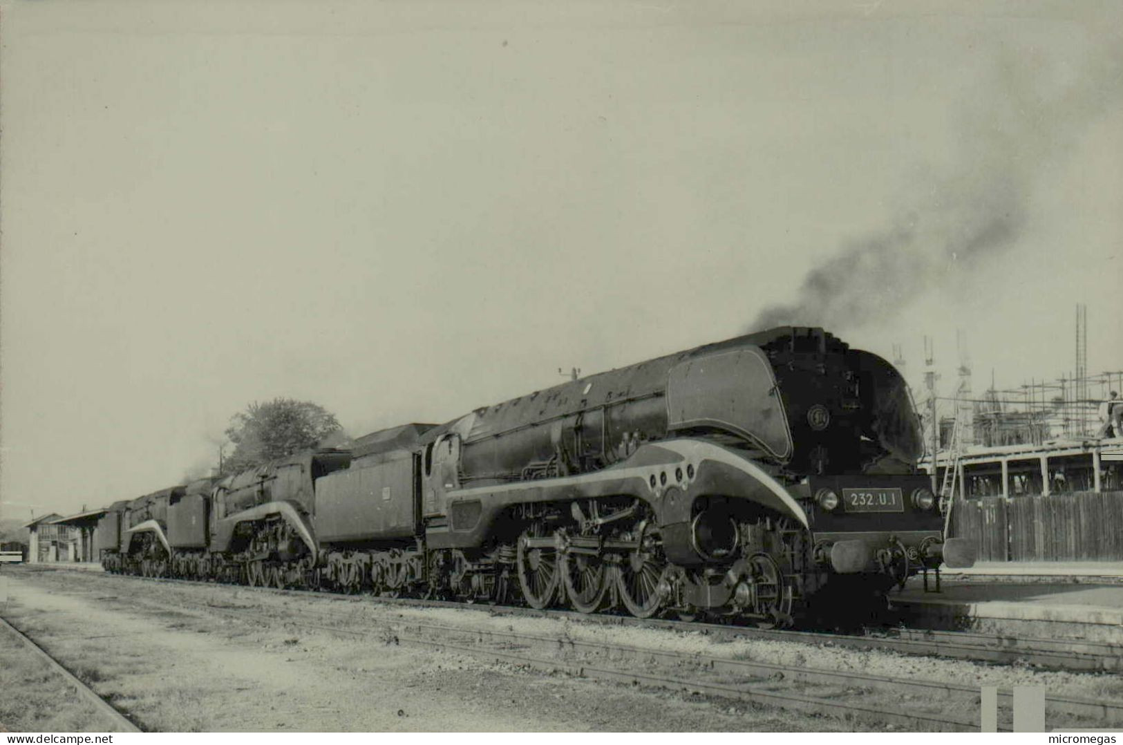 Locomotive 232-U-I - Photo G. F. Fenino - Trains