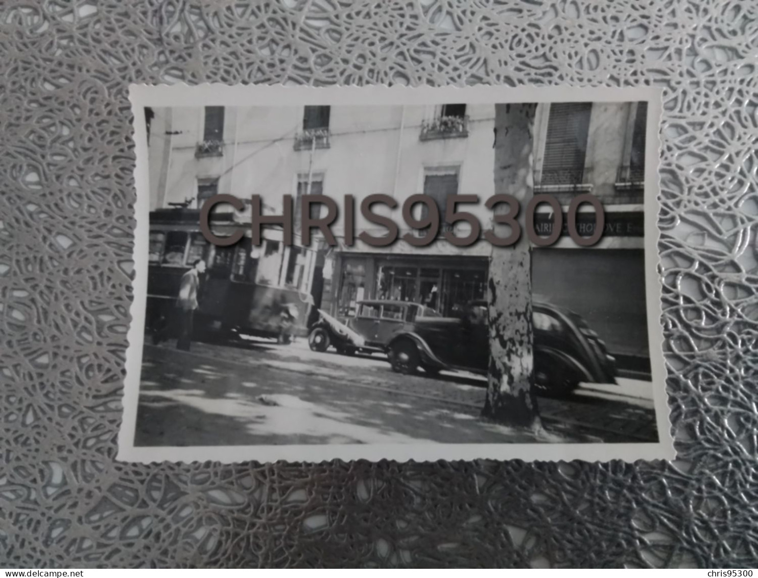 PHOTO ANCIENNE - LYON 69 RHONE - VERS PLACE BELLECOUR - TRAMWAY - AUTOMOBILE VOITURE - Lieux