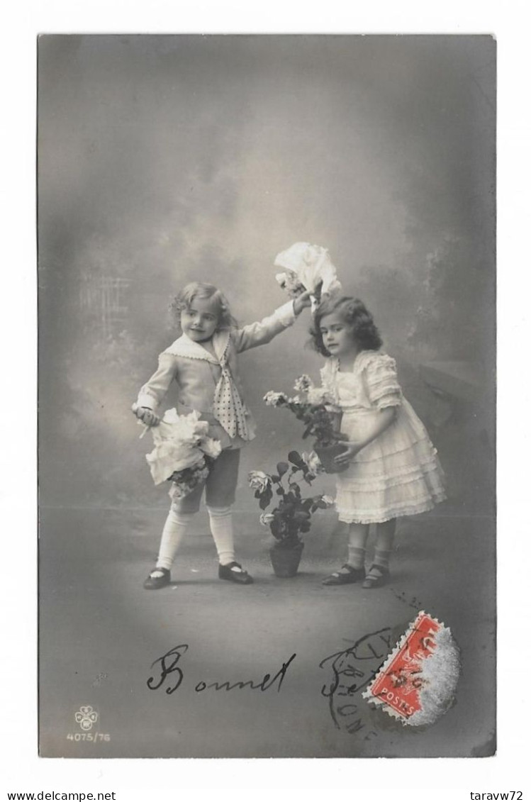 CPA FANTAISIE / ENFANTS ET FLEURS - Altri & Non Classificati