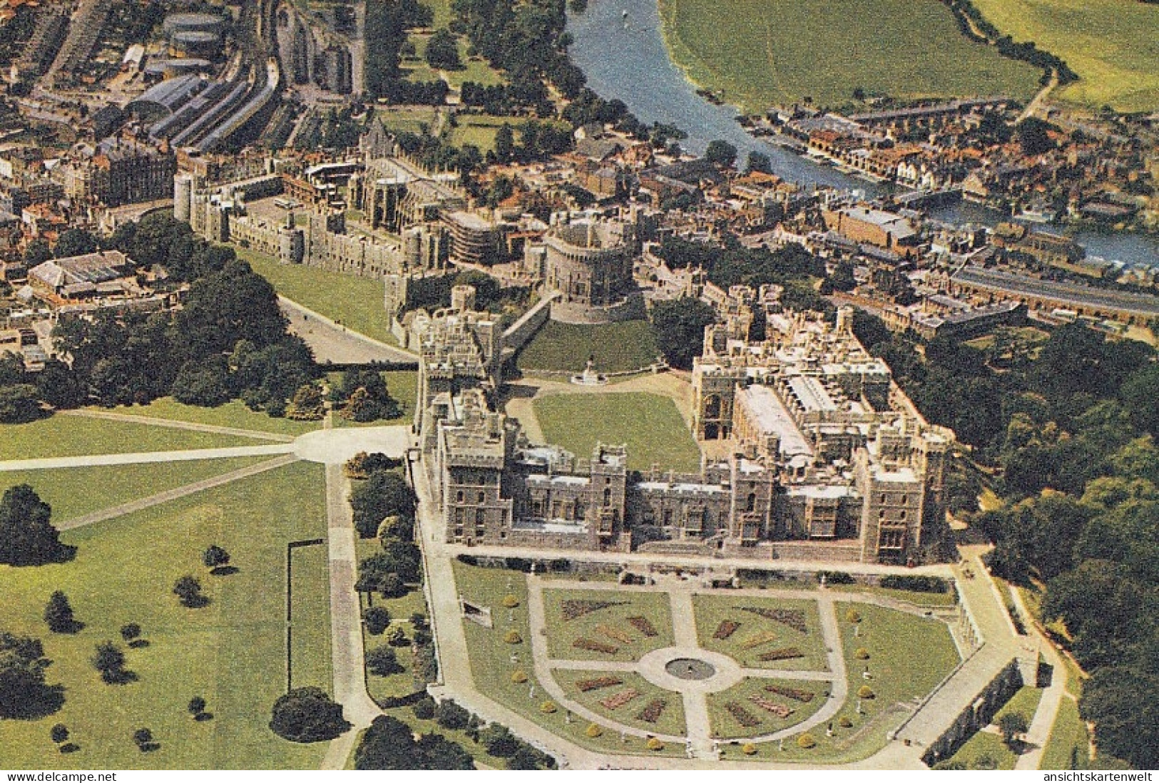 Windsor Castle, Aerial View Ngl #D4572 - Otros & Sin Clasificación