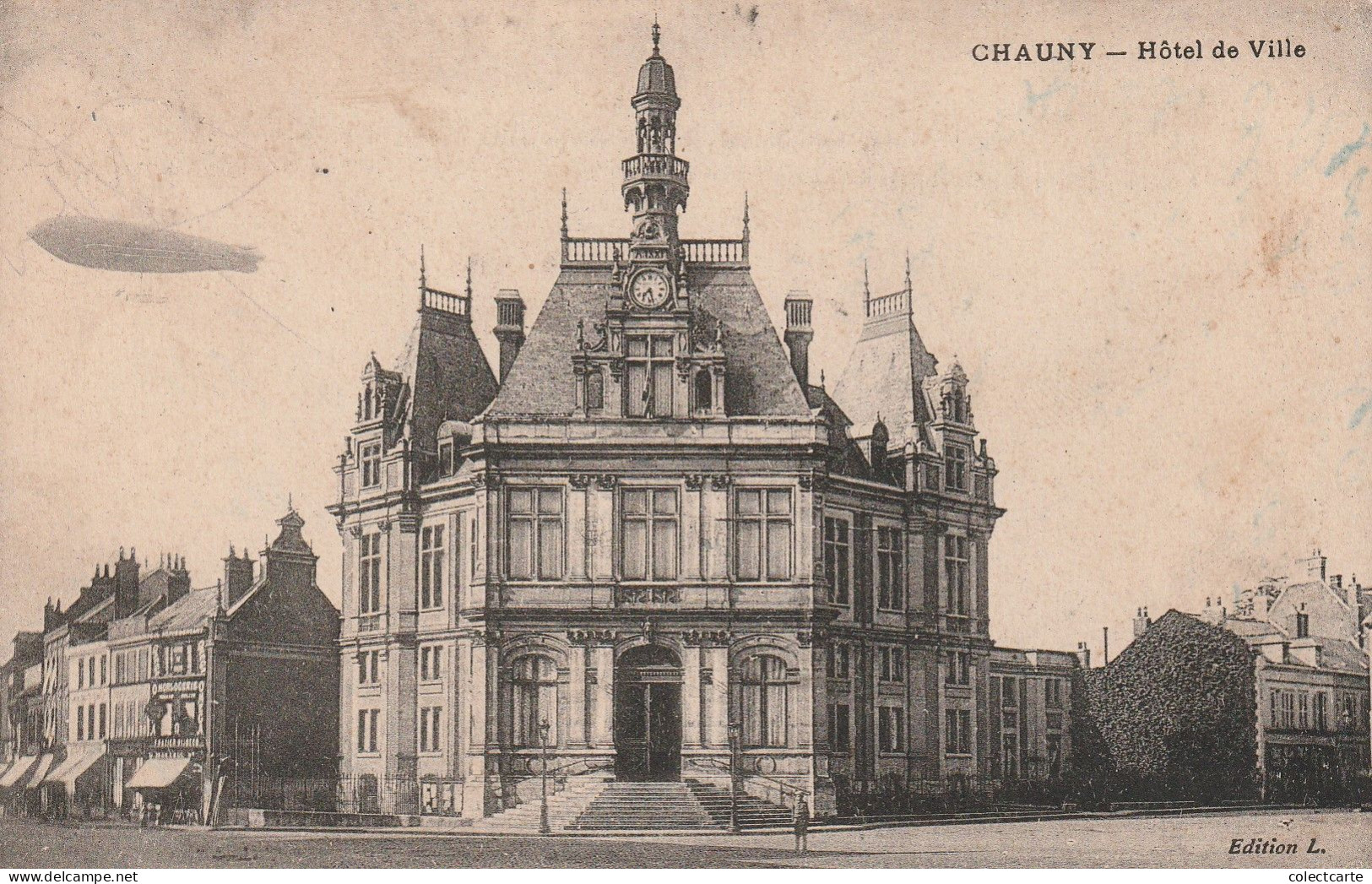 CHAUNY  Hotel De Ville - Chauny