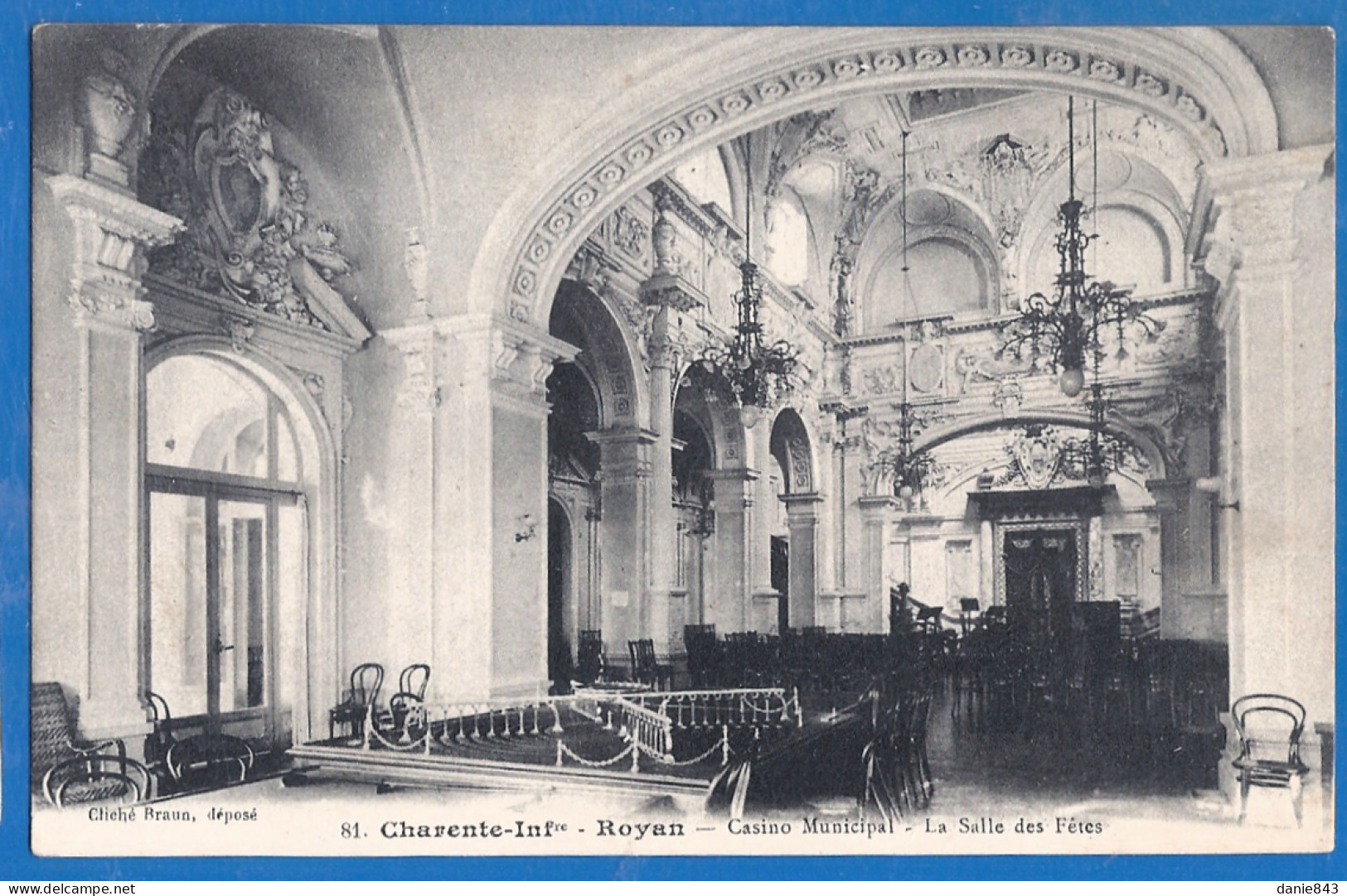 CPA - CHARENTES MARITIMES - ROYAN - LE CASINO MUNICIPAL - LA SALLE DES FÊTES - Royan