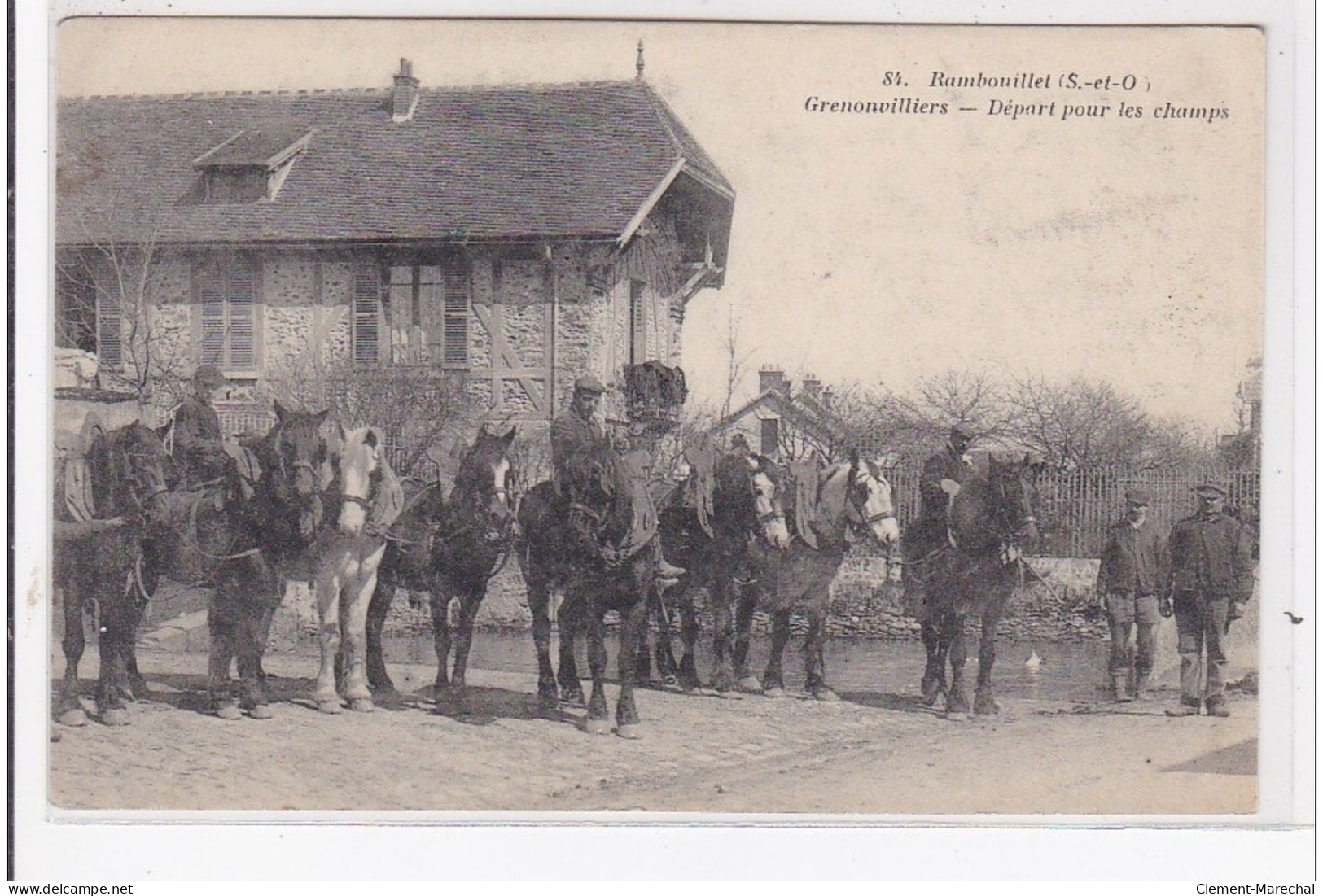 RAMBOUILLET : Grenonvilliers, Départ Pour Les Champs - Très Bon état - Rambouillet