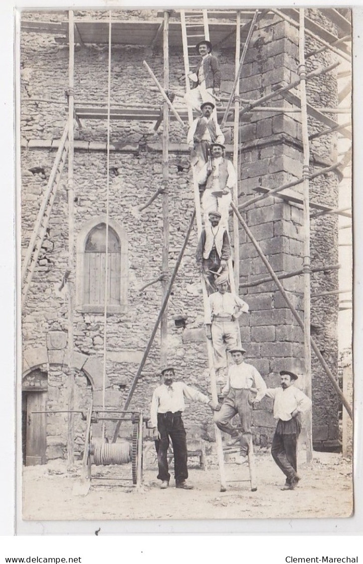 NEAUPHLE-le-CHATEAU : Ouvriers, église - Tres Bon état - Neauphle Le Chateau