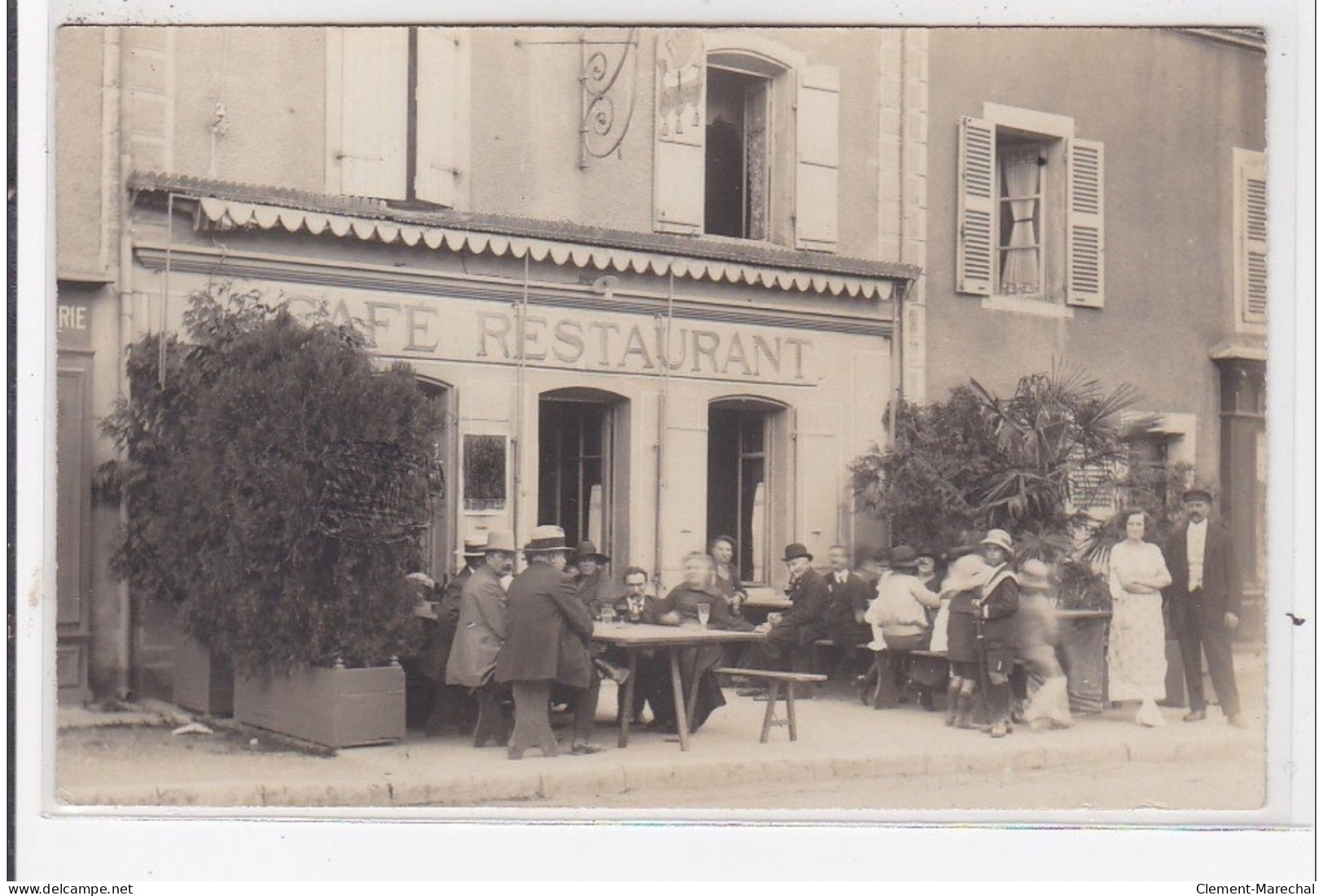 SAONE ET LOIRE : Cafe Restaurant - Très Bon état - Autres & Non Classés