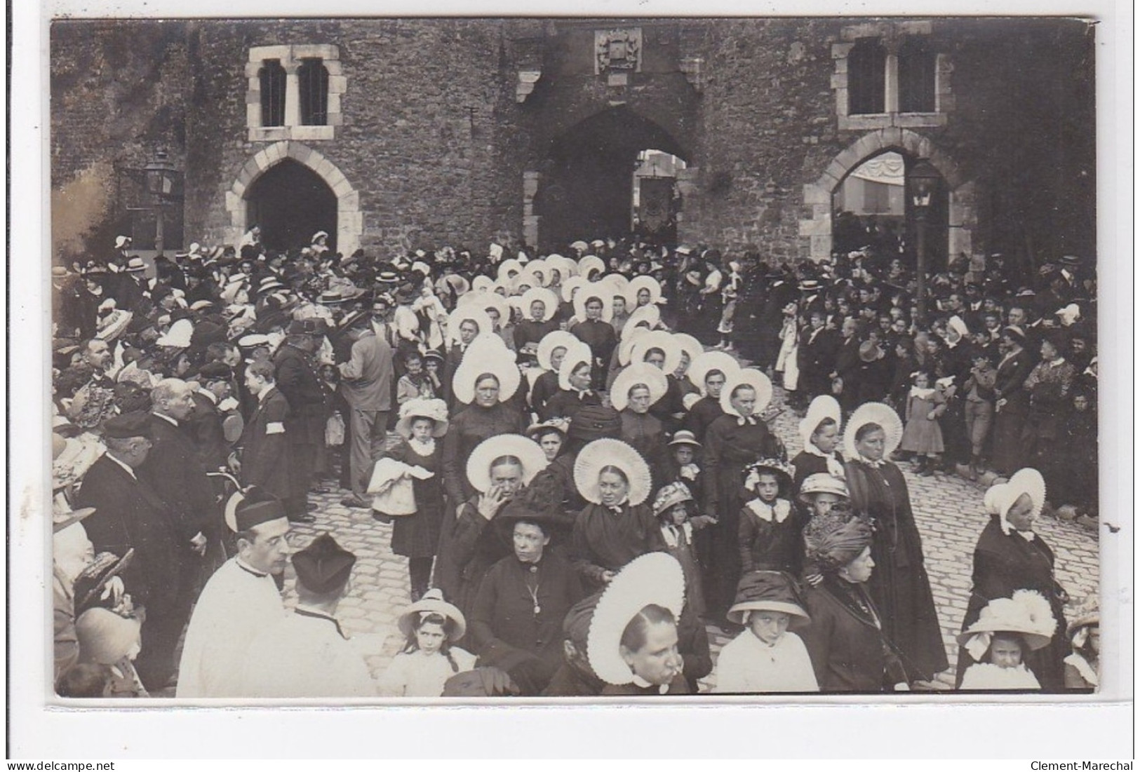 BOULOGNE-sur-MER : Procession - Très Bon état - Boulogne Sur Mer