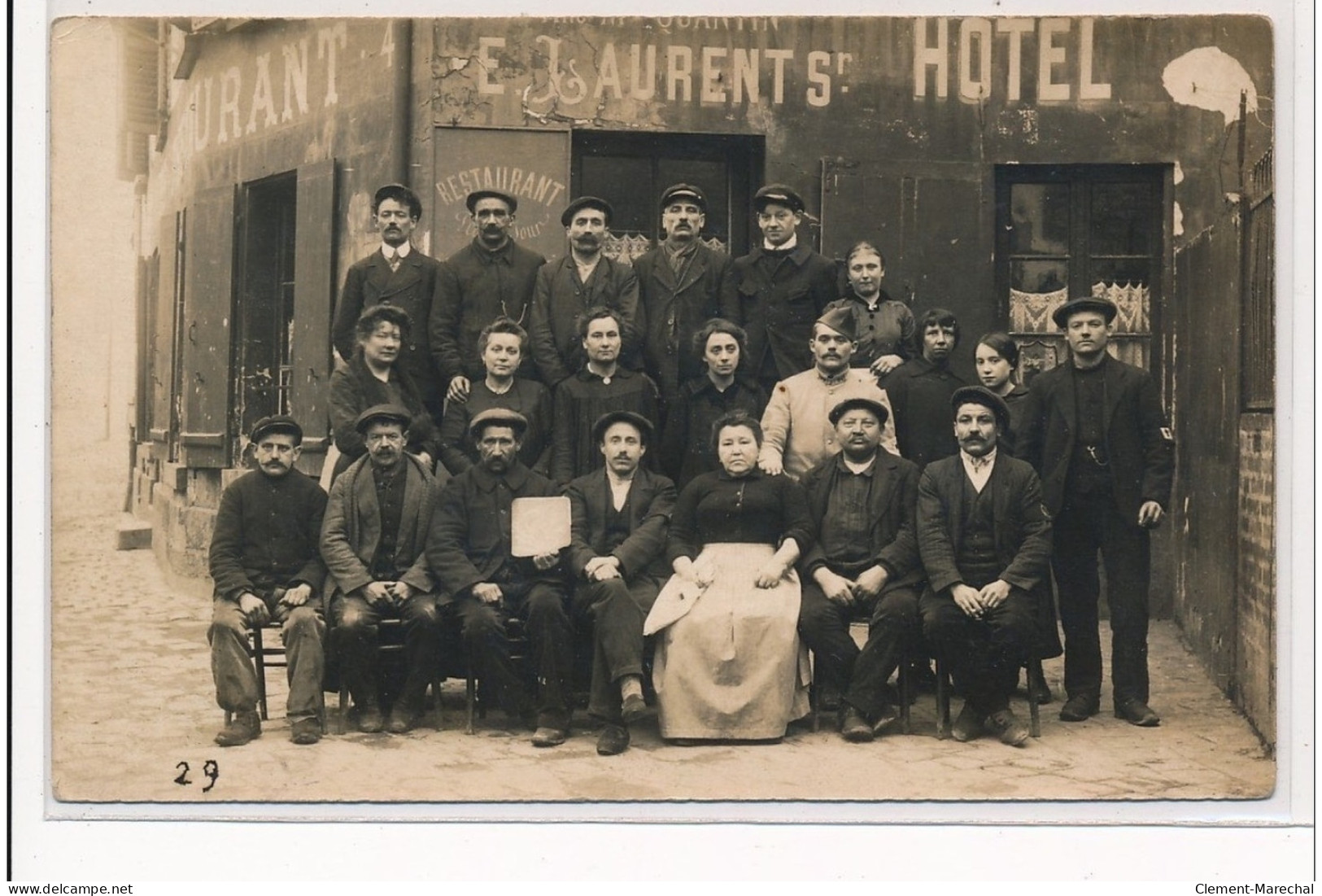 ARGENTEUIL : Hotel Laurent - Tres Bon Etat - Argenteuil