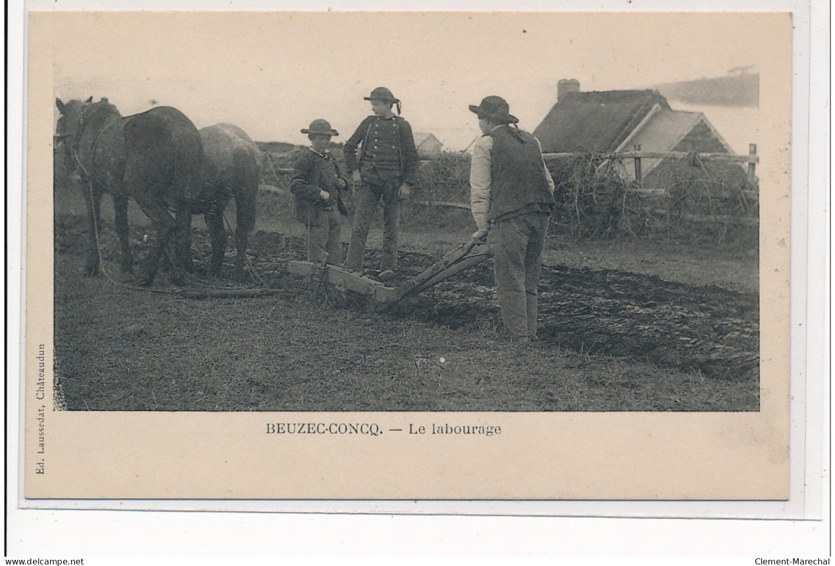 BEUZEC-CONCQ : Le Labourage - Tres Bon Etat - Autres & Non Classés