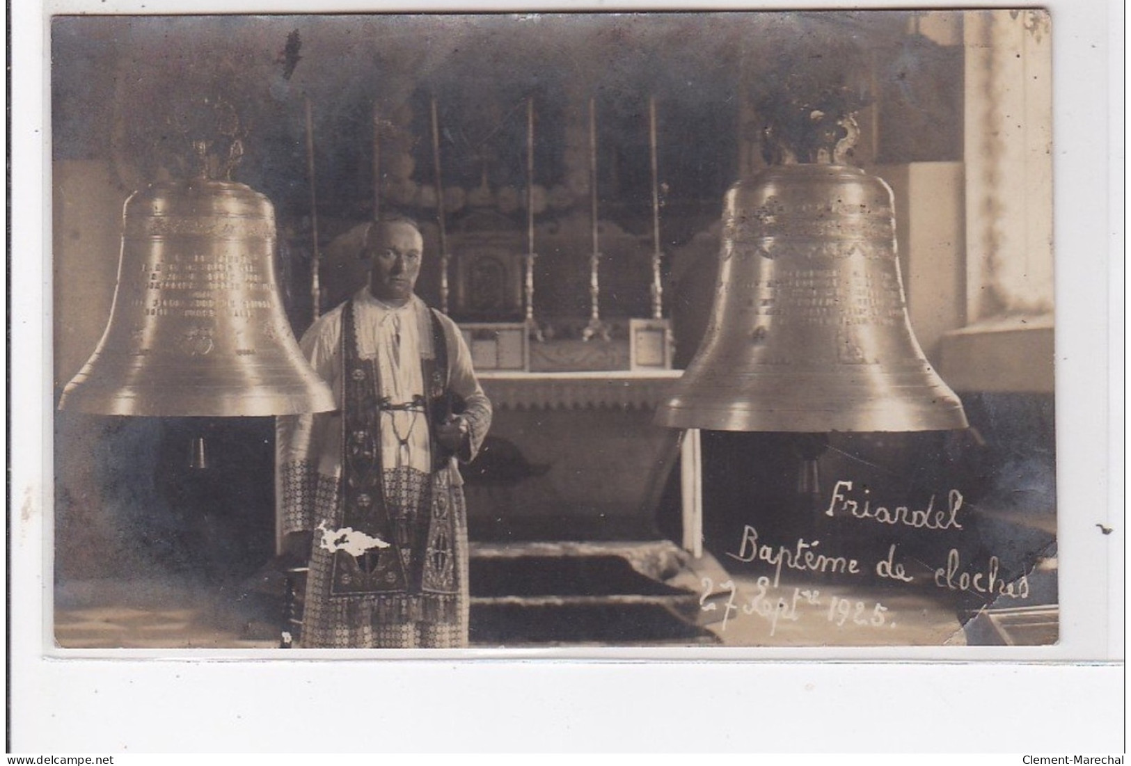 FRIARDEL (ORBEC) : Carte Photo - Le Baptème Des Cloches En 1925 - état - Autres & Non Classés