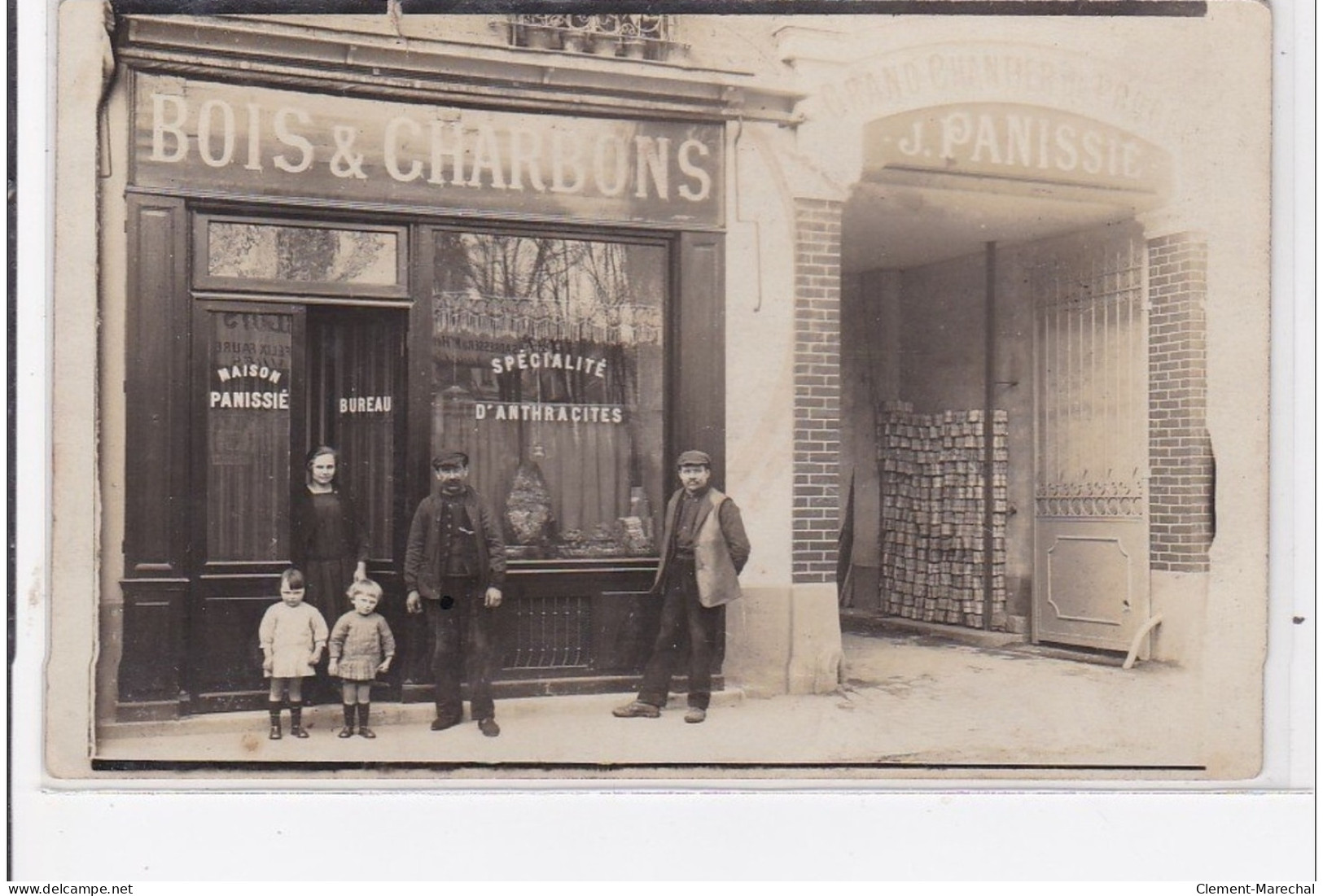 COLOMBES : Bois  Charbons, Maison Panossé, Spécialité D'arthrites, J. Panissié - état - Colombes