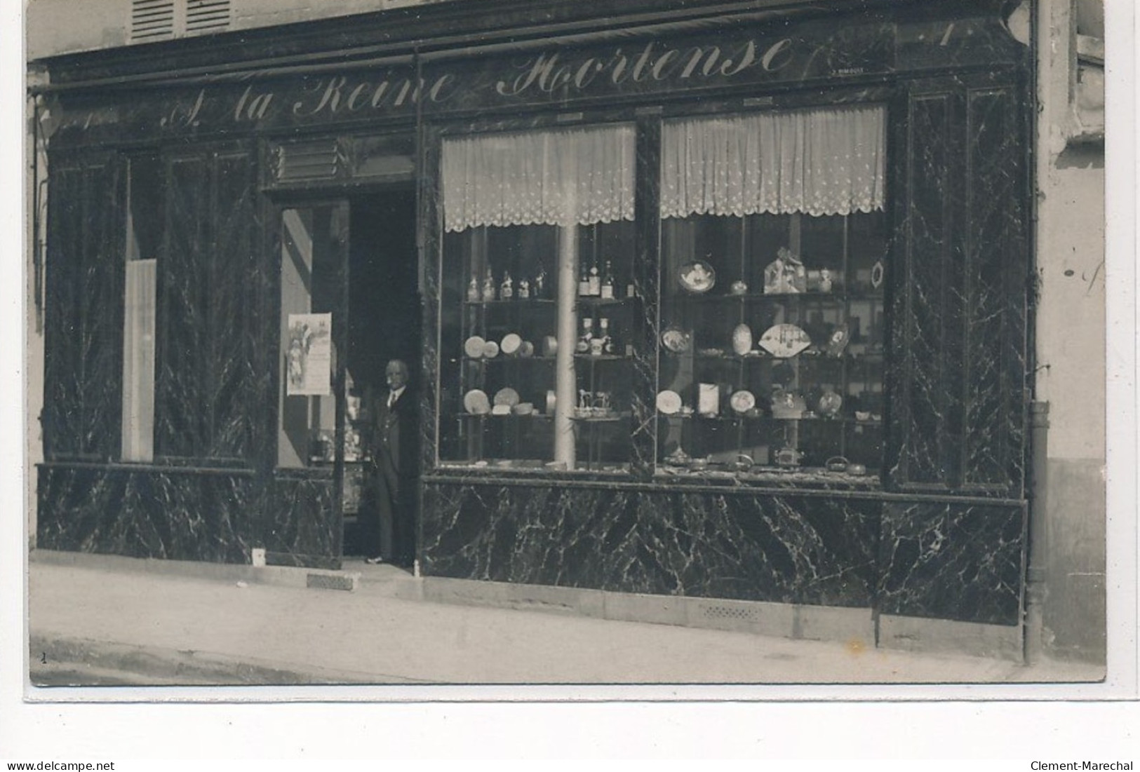 ARGENTEUIL : Boutique "La Reine Hortense" - Tres Bon Etat - Argenteuil