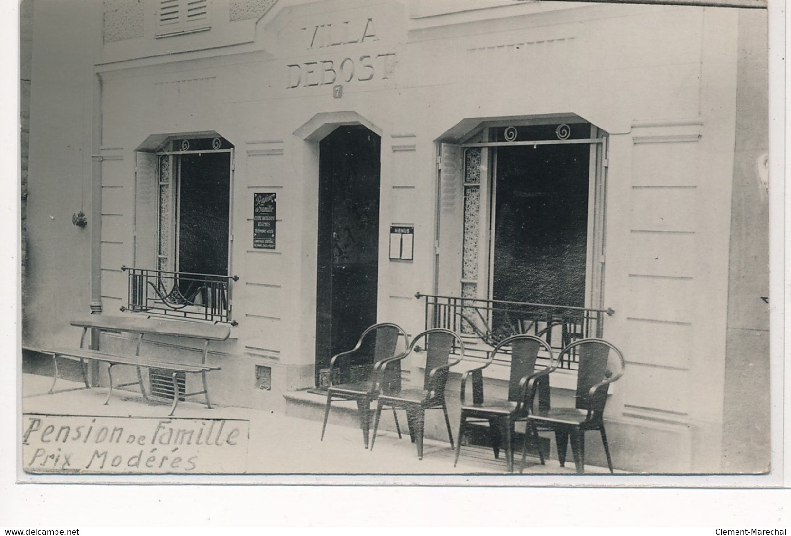 VICHY : Pension De Famille, Prix Modérés, Villa Debost - Tres Bon Etat - Vichy