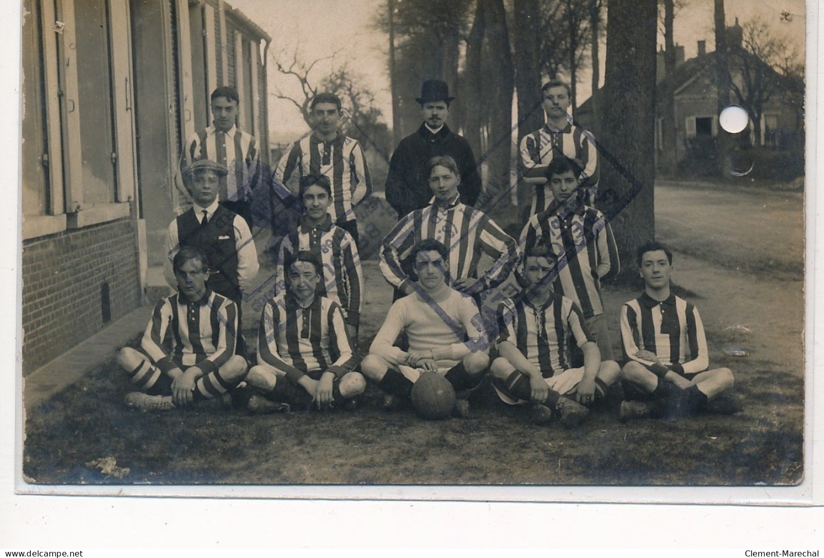 TAVERNY : Photographe Bezou-delys à Vancelles, Equipe De Football - Etat - Taverny