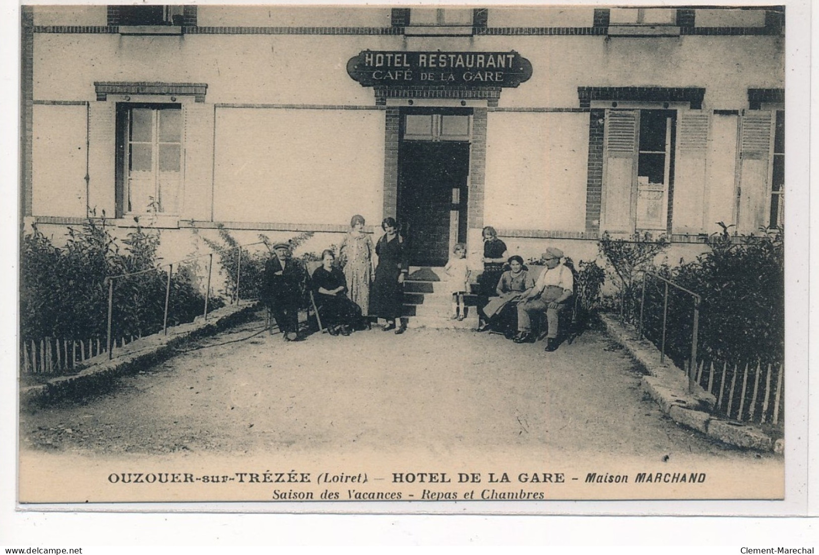 OUZOUER-sur-TREZEE : Hotel De La Gare, Maison Marchand, Saison Des Vacances Repas Et Chambres - Tres Bon Etat - Ouzouer Sur Loire