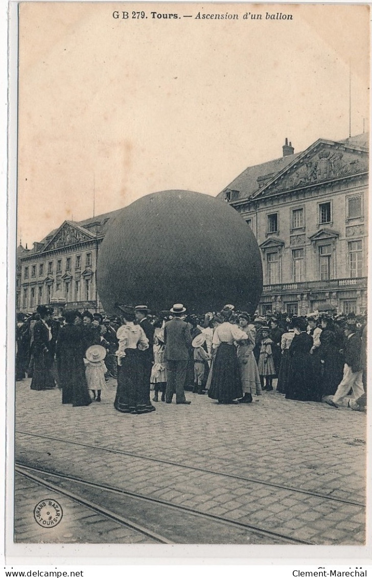 TOURS : Ascension D'un Ballon -  Bon Etat (traces) - Tours