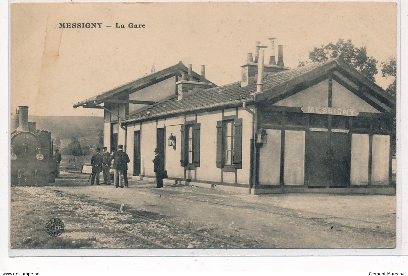 MESSIGNY : La Gare - Tres Bon Etat - Autres & Non Classés