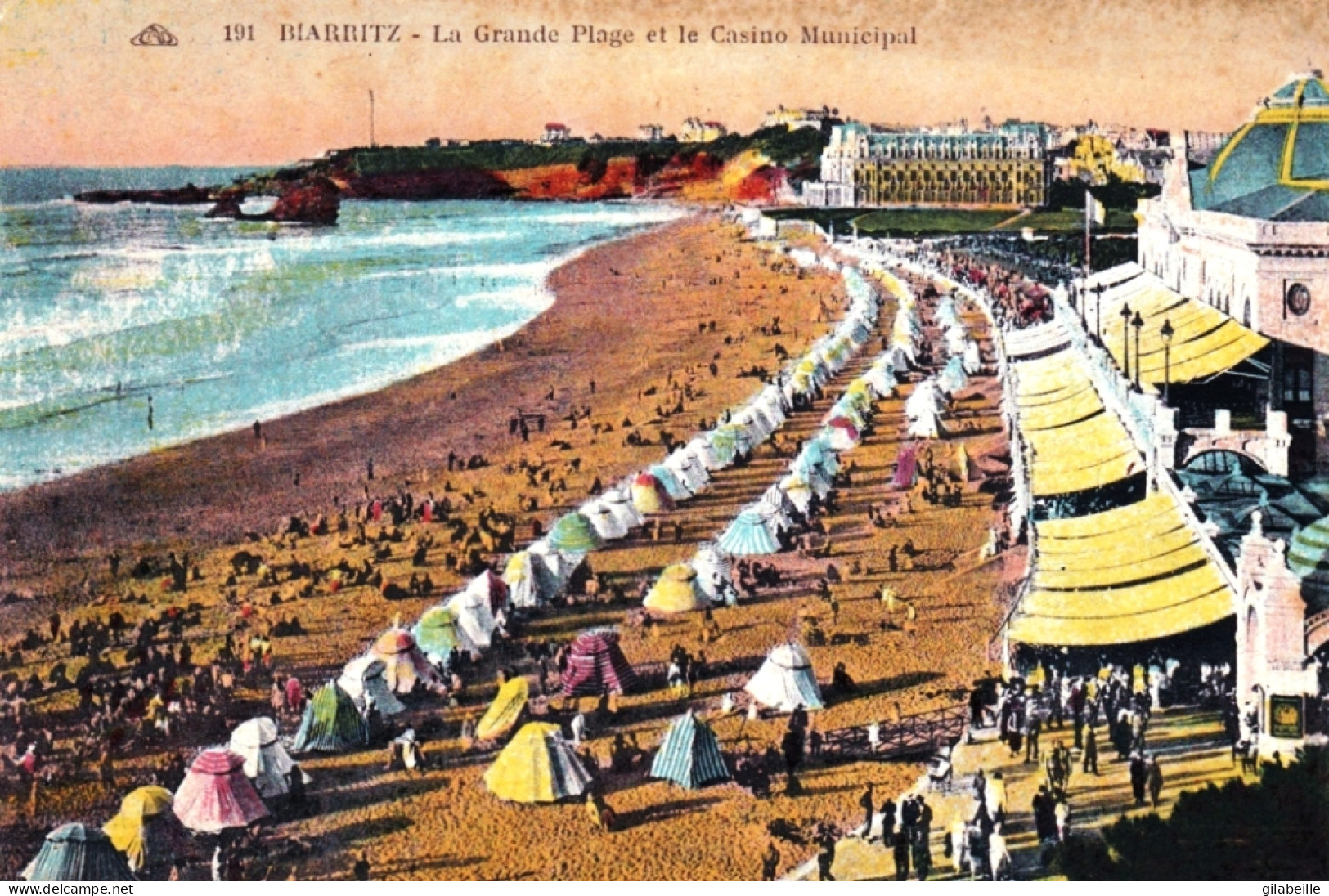 64 - BIARRITZ - La Grande Plage Et Le Casino Municipal - Biarritz