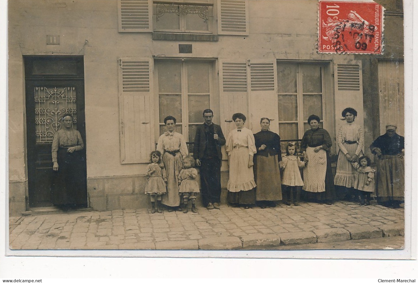 CARTE PHOTO A LOCALISER : Banlieu Parisienne - Etat - Photos