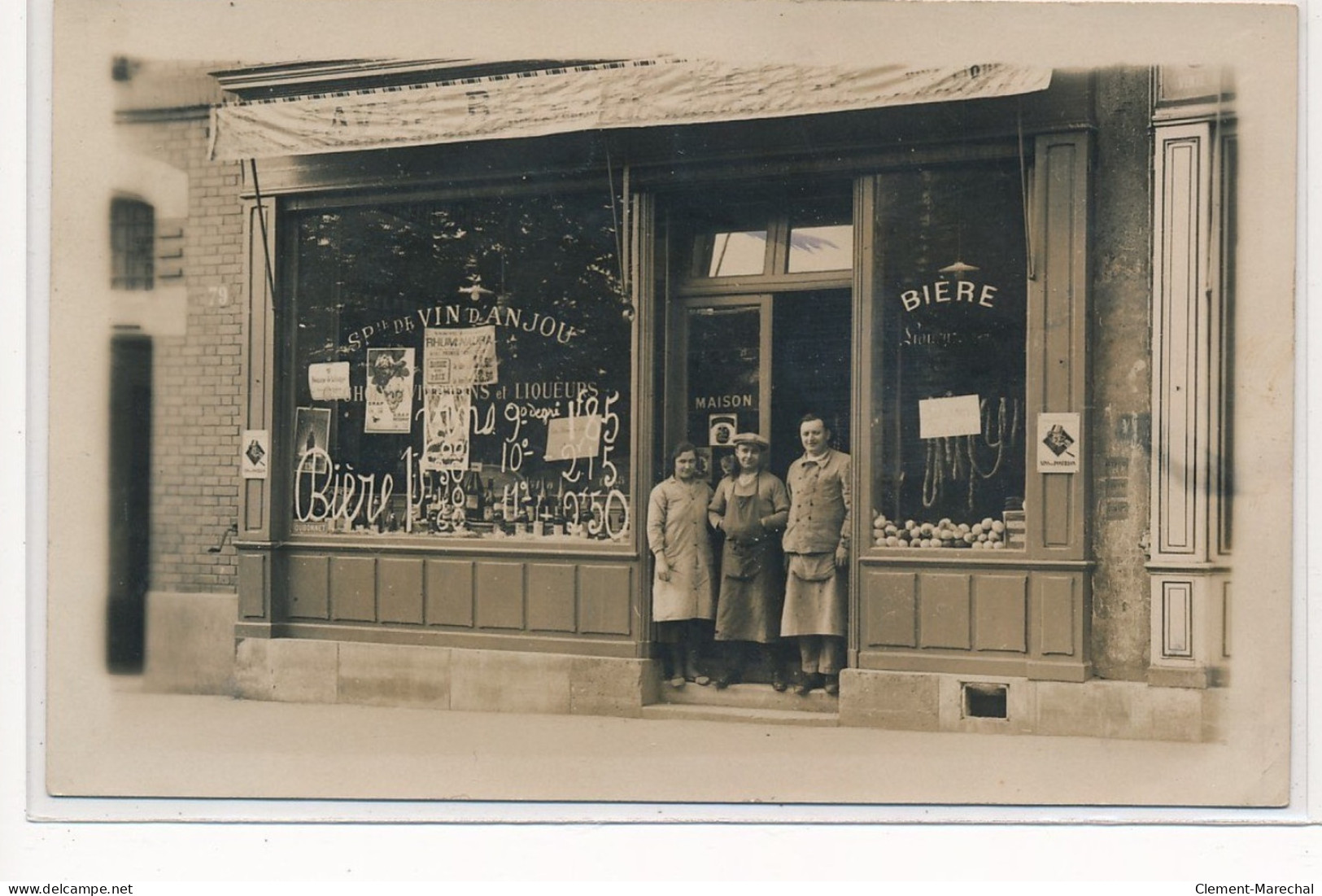 CARTE PHOTO A LOCALISER : Paris(?), Caviste, Specialité De Vin D'anjou, Biere - Tres Bon Etat - Photos