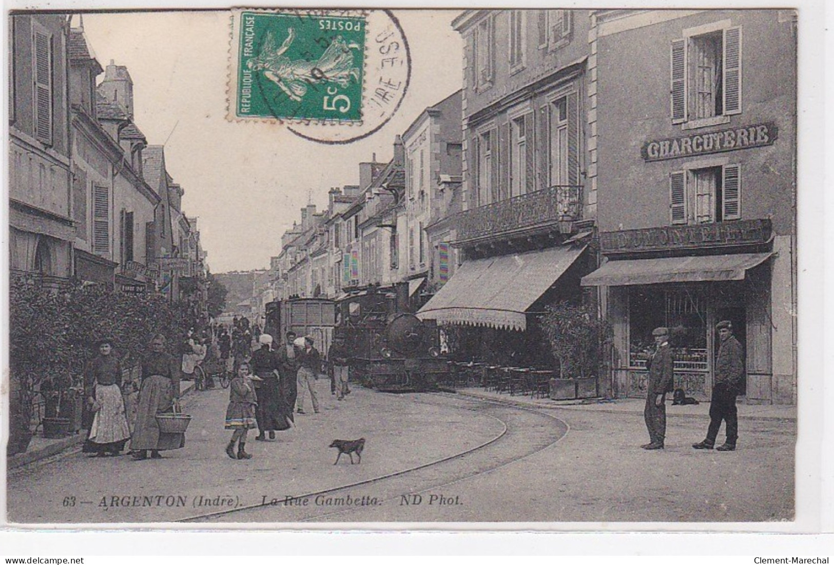 ARGENTON : Le Passage Du Train Rue Gambetta - Très Bon état - Issoudun