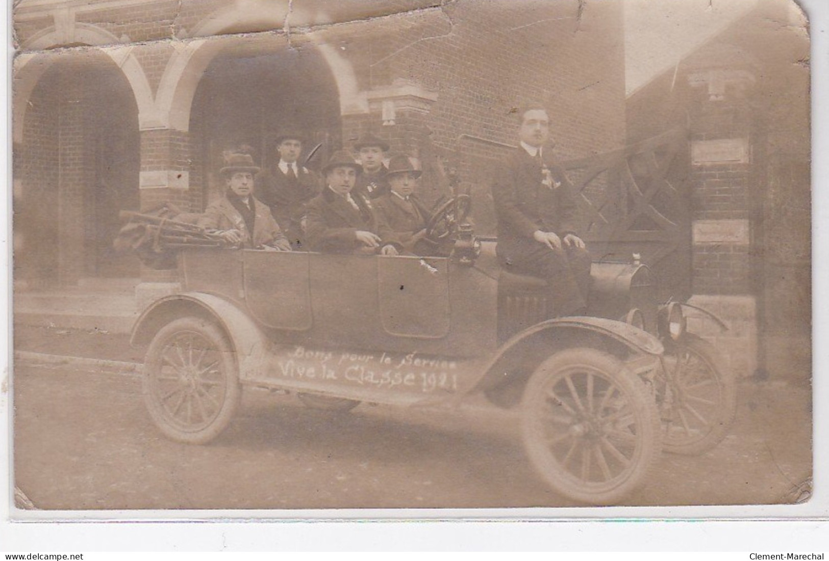 FOURMIES : Carte Photo De La Classe 1921 En Automobile - état - Fourmies