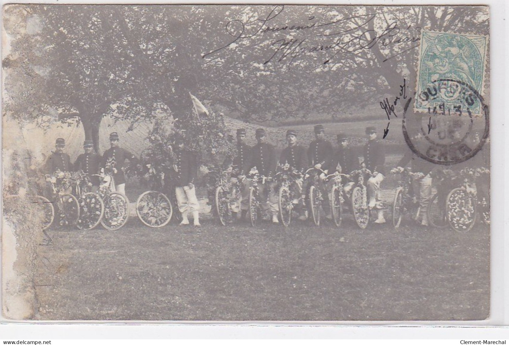 BOURGES : Carte Photo De Cyclistes Militaires En Fête - état - Bourges