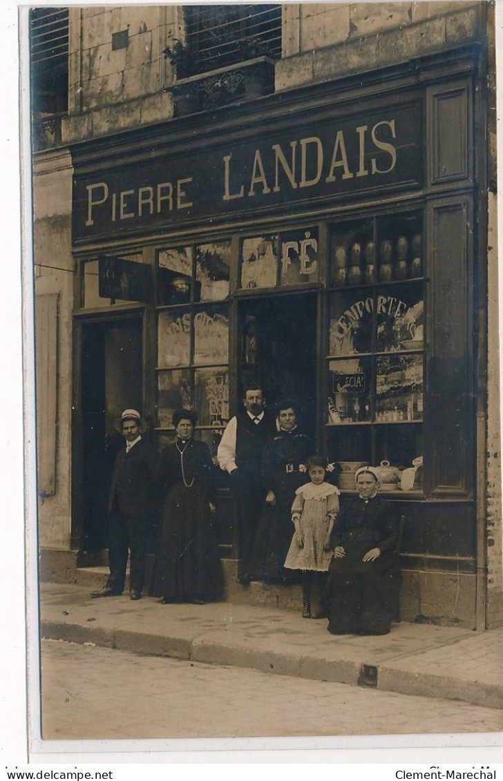 SAINT-PIERRE Sur DIVES : Buraliste, Editeur De Cartes Postales, Pierre Landais - Tres Bon Etat - Autres & Non Classés