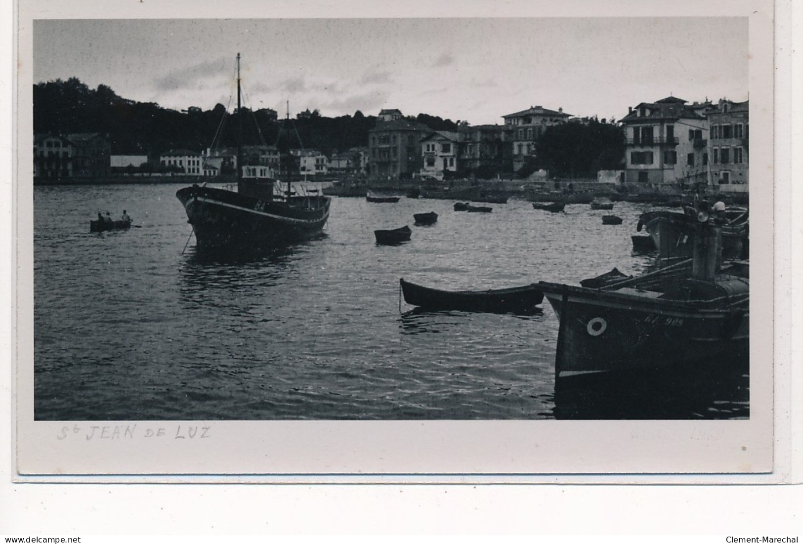 SAINT-JEAN-de-LUZ : Bateau à Rive - Tres Bon Etat - Saint Jean De Luz