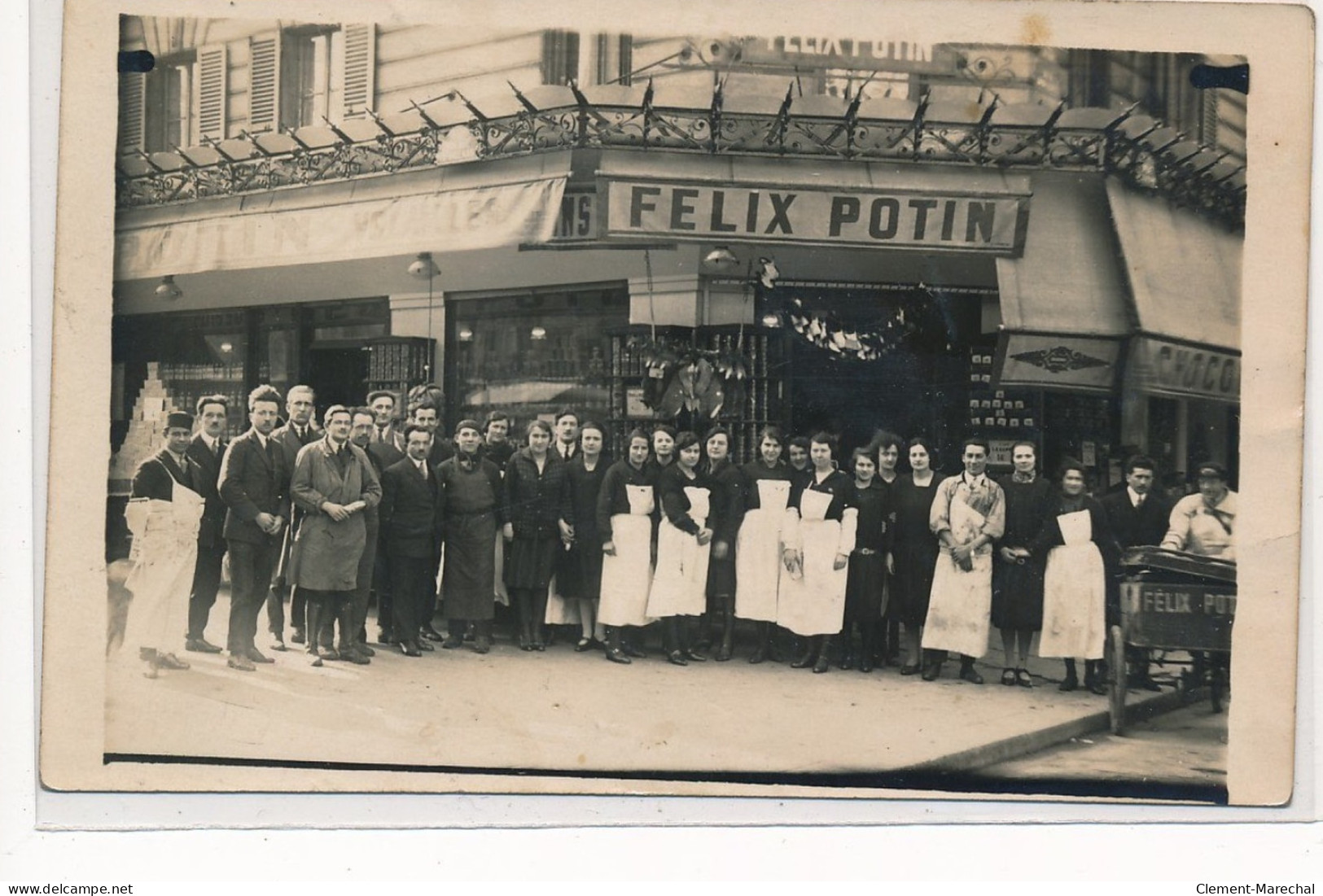 CARTE PHOTO A LOCALISER : Paris(?) Felix Potin - Etat - Photos