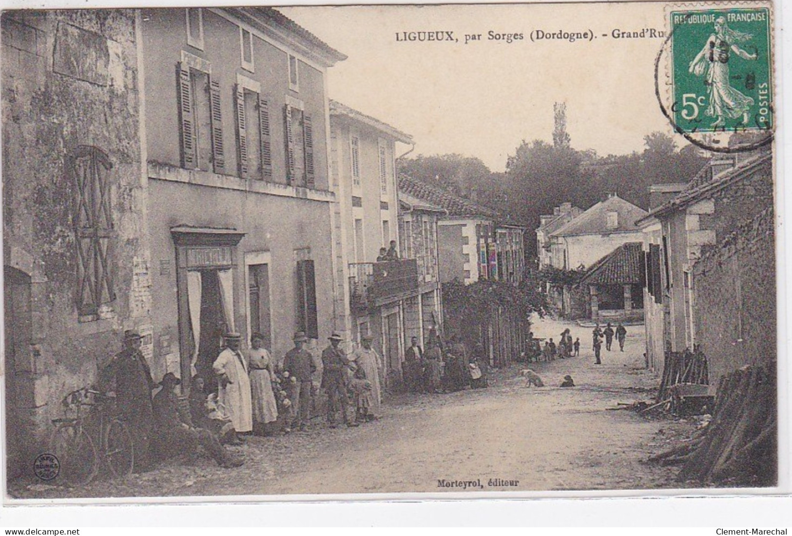 LIGUEUX Par SORGES : La Grand'rue (grande Rue) - Très Bon état - Autres & Non Classés