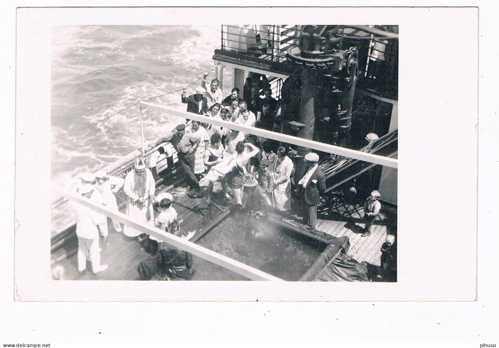 SCH-1699  RPCC On Board Of A Ship From HOLLAND - Transbordadores