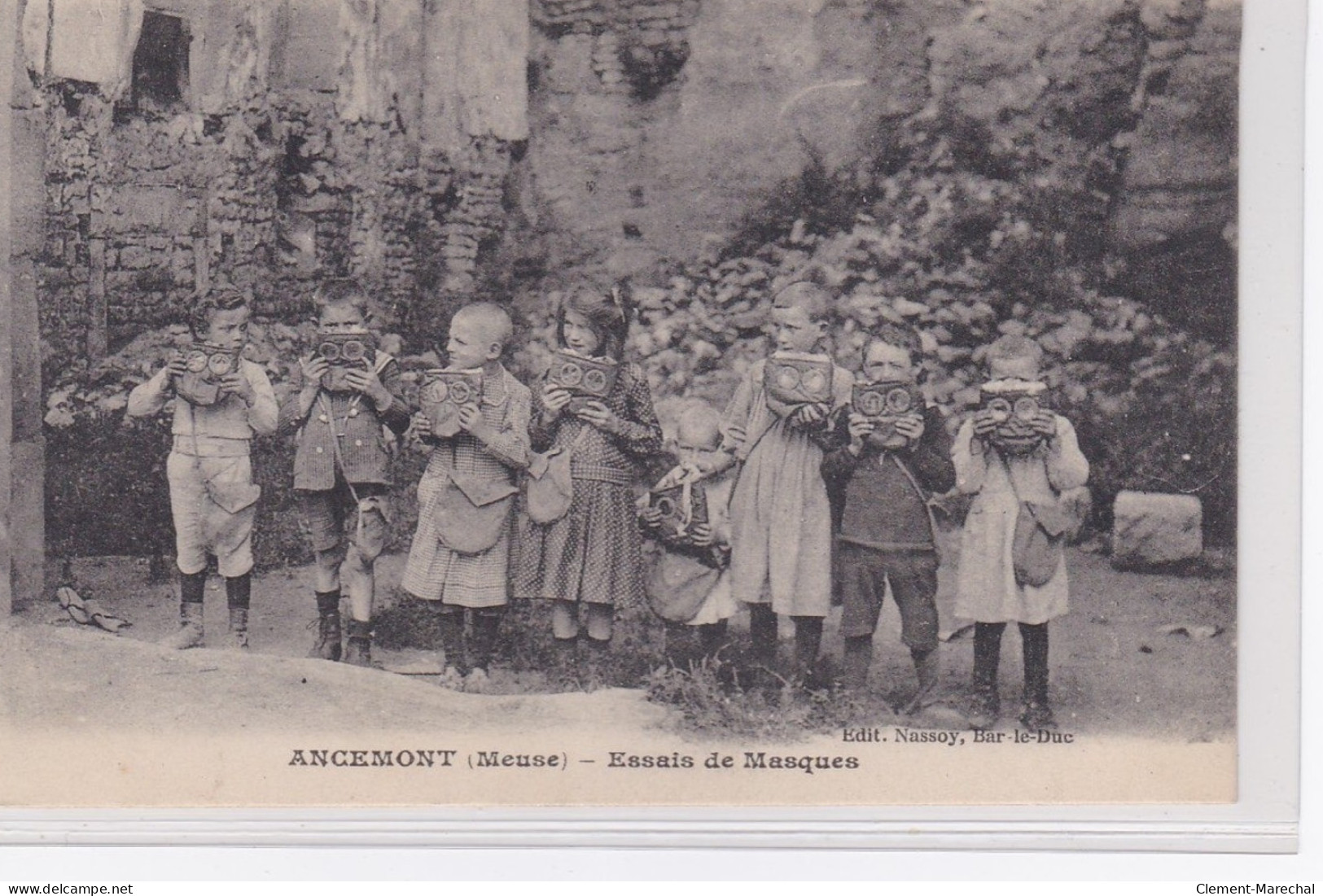 ANCEMONT : Essais De Masques à Gaz Par Des Enfants (guerre 1914-18) - Très Bon état - Sonstige & Ohne Zuordnung