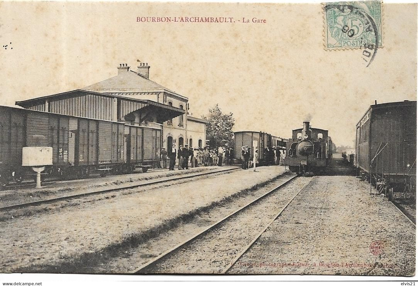 BOURBON L' ARCHAMBAULT La Gare. Train - Bourbon L'Archambault