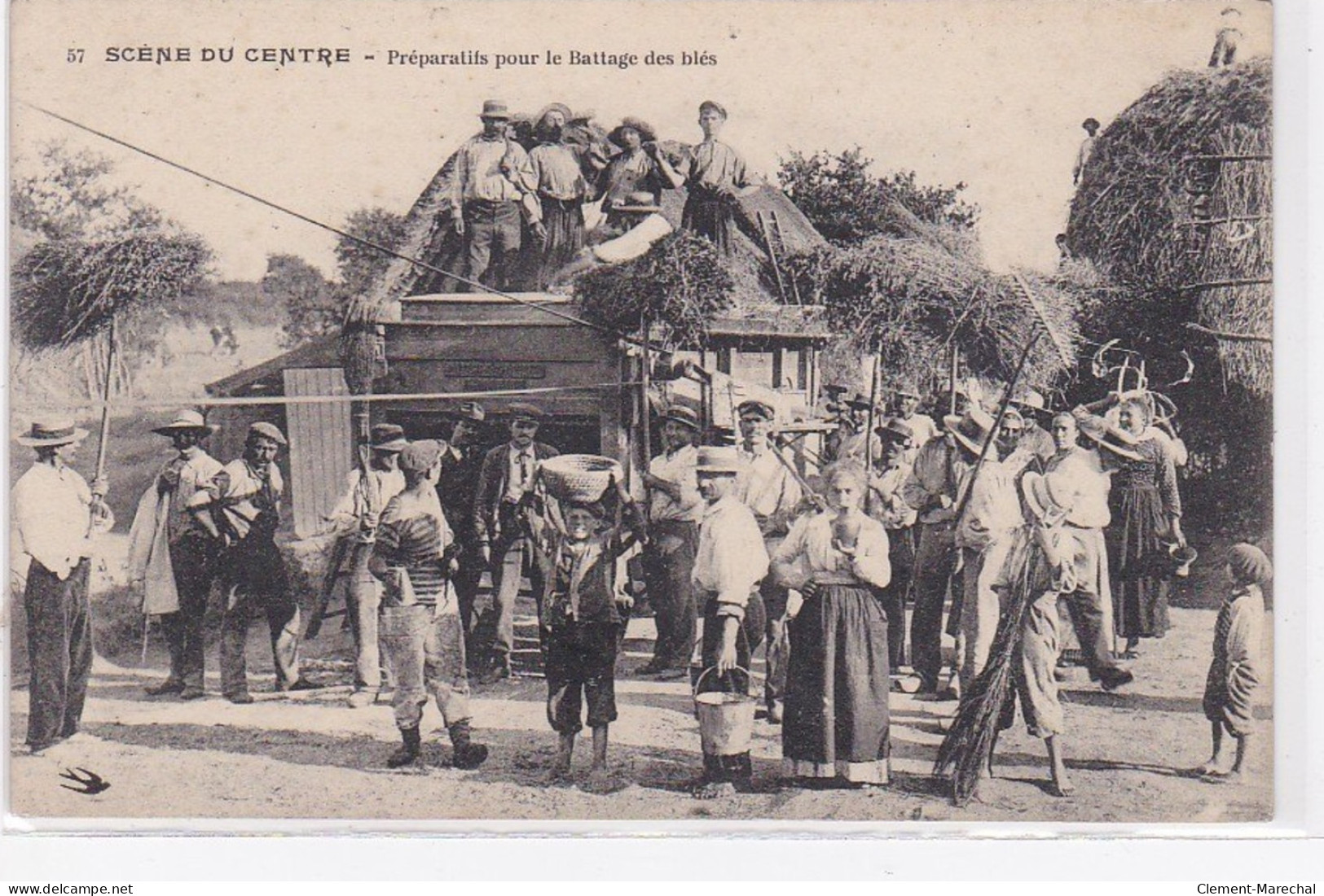 SCENE DU CENTRE : Préparatifs Pour Le Battage Des Blés (batteuse - Agriculture) - Très Bon état - Other & Unclassified