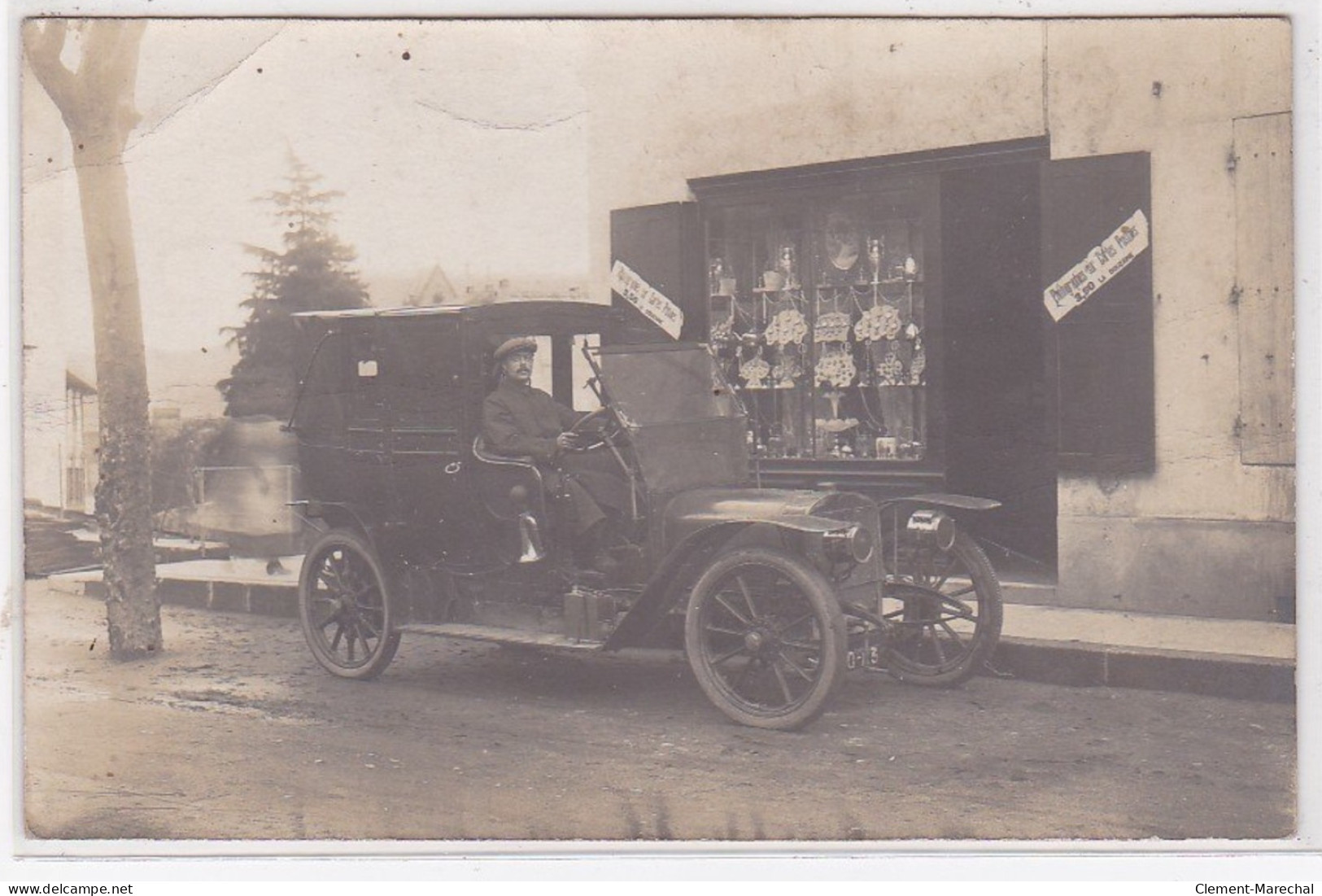 VALS : Carte Photo D'une Bijouterie Et éditeur De Cartes Postales (automobile) (photo De Leyronnas) - Très Bon état - Vals Les Bains