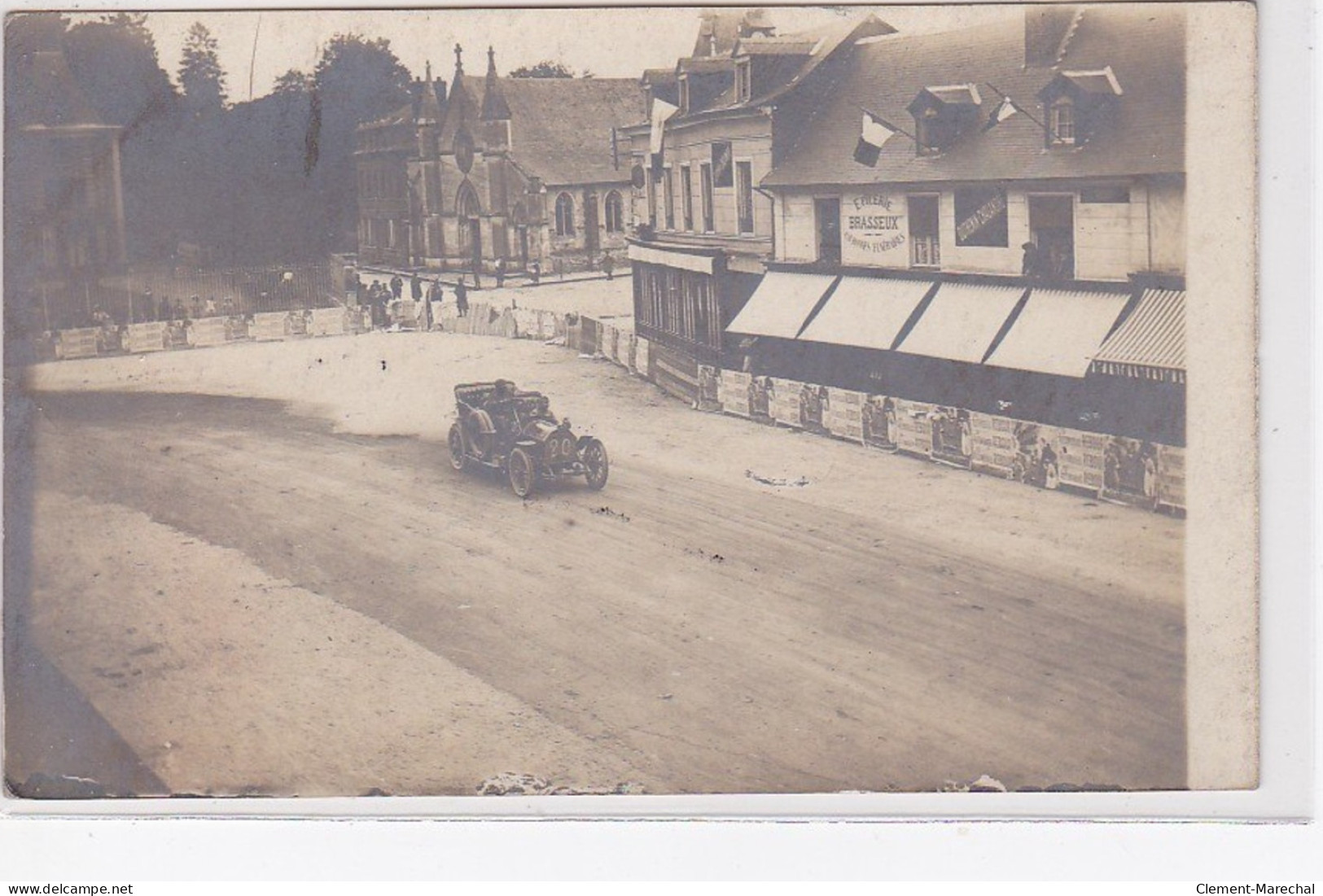 LIEUREY : Carte Photo Du Circuit 1907 (automobile Passant Devant L'épicerie BRASSEUX) - Très Bon état - Other & Unclassified