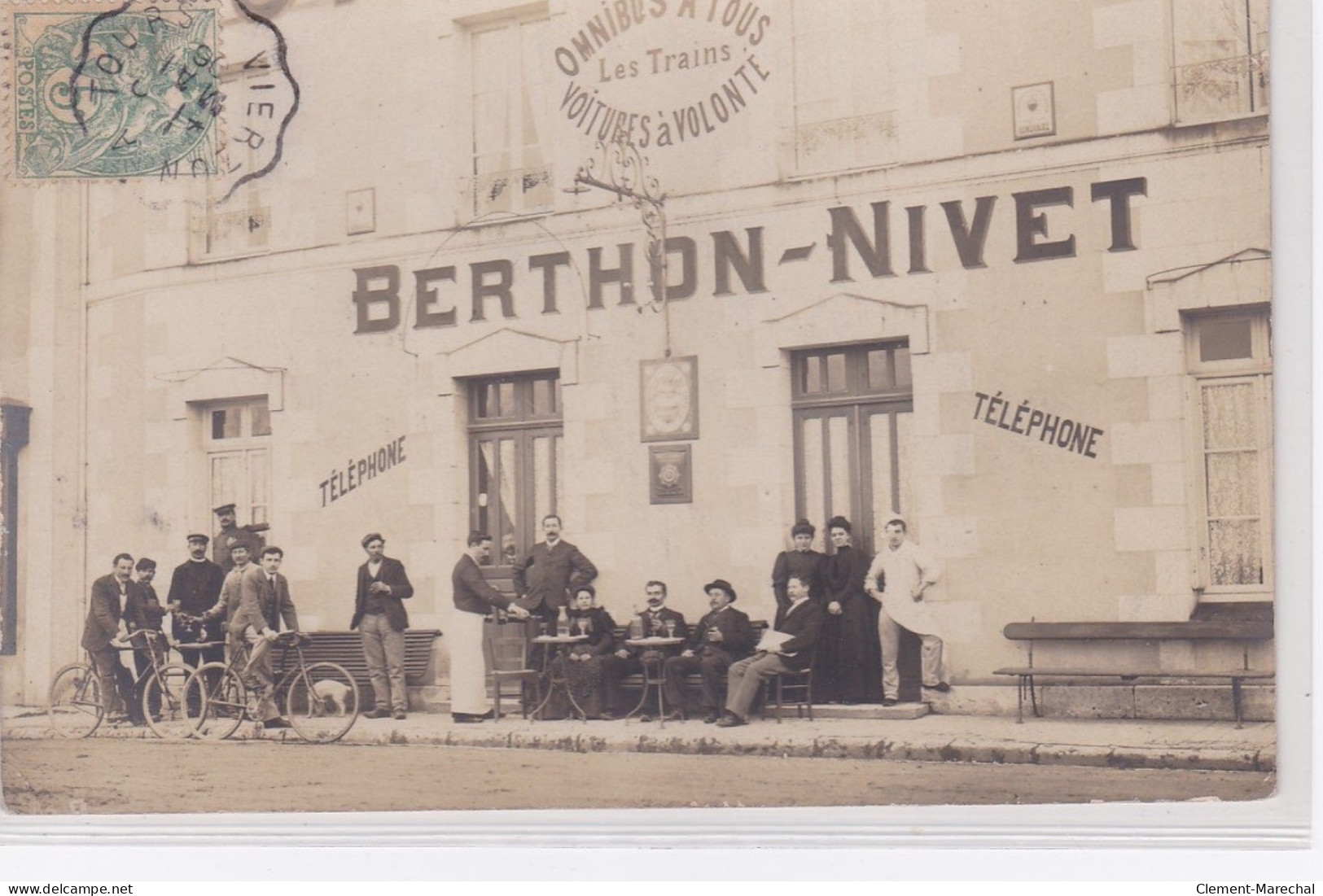 SAINT AIGNAN : Carte Photo Du Restaurant BERTHON NIVET - Bon état (un Coin Plié) - Saint Aignan