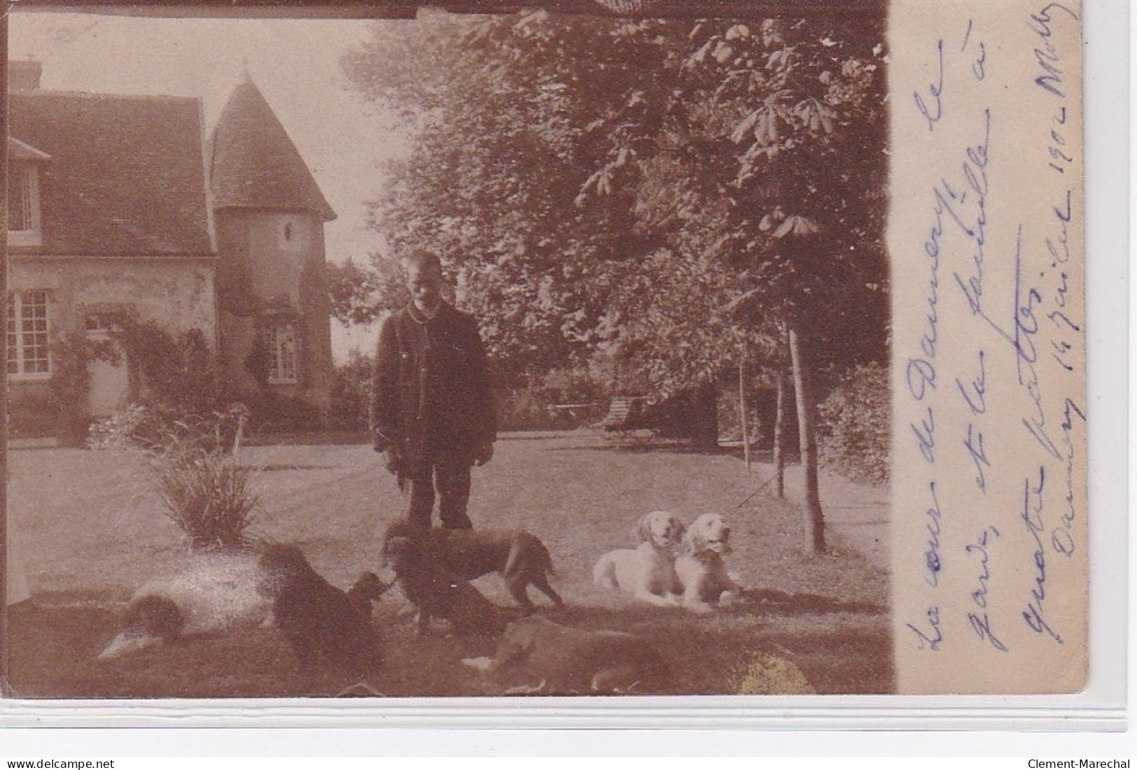 DAUNERY : Carte Photo Du Garde De La Propriété (chien De Chasse) - Très Bon état - Autres & Non Classés