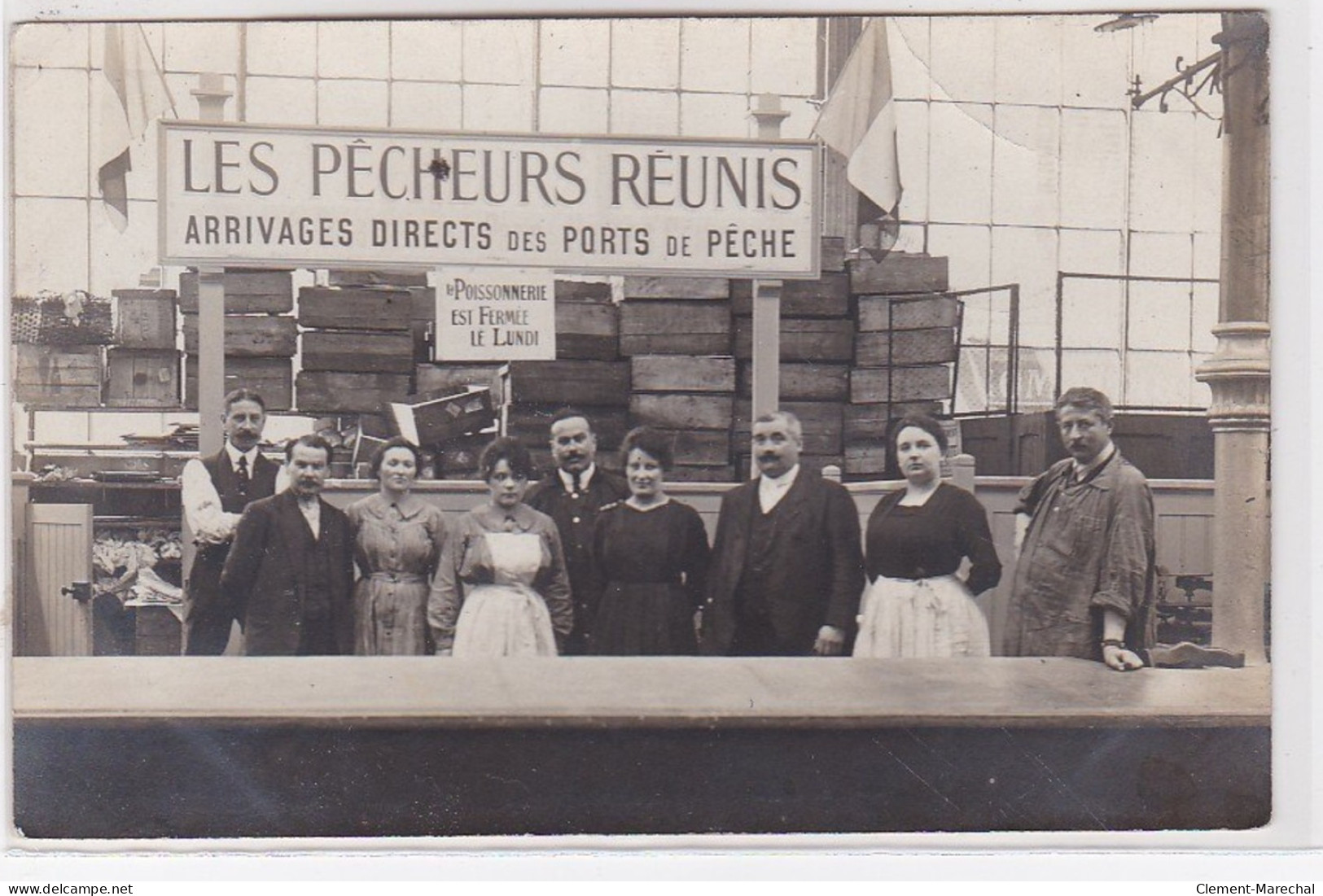 LYON : Carte Photo - "les Pêcheurs Réunis" (poissonnerie - Halles) - Très Bon état - Autres & Non Classés