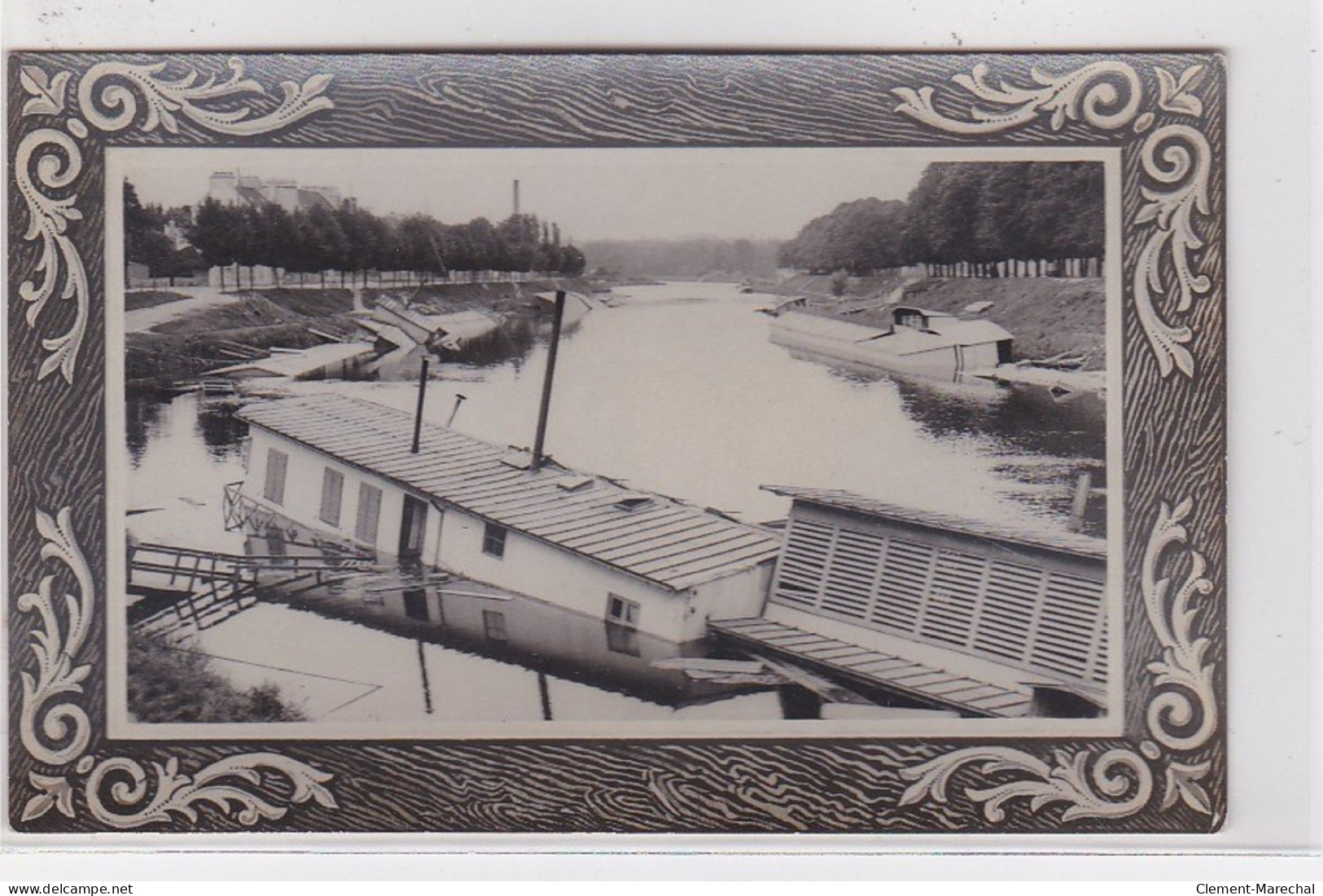 MEAUX : 1914/18 - Carte Photo Des Bateaux Lavoirs Coulés (militaire - Guerre) - Très Bon état - Meaux