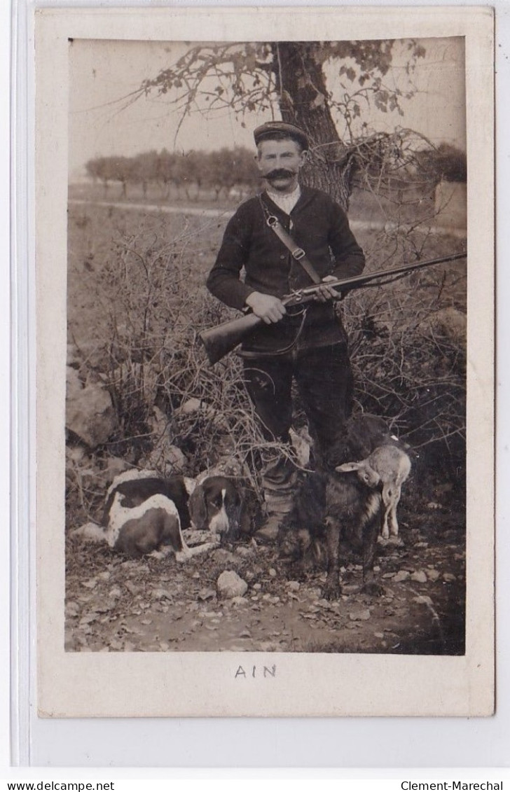 Carte Photo D'un Chasseur (photo FERRAND à BOURG) - Très Bon état - Non Classificati