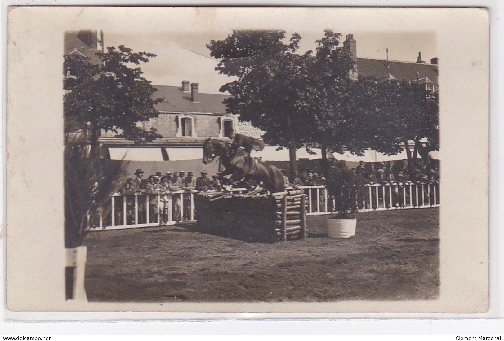 CHATEAUDUN : Carte Photo Du Concours Hippique En 1924 - Très Bon état - Chateaudun