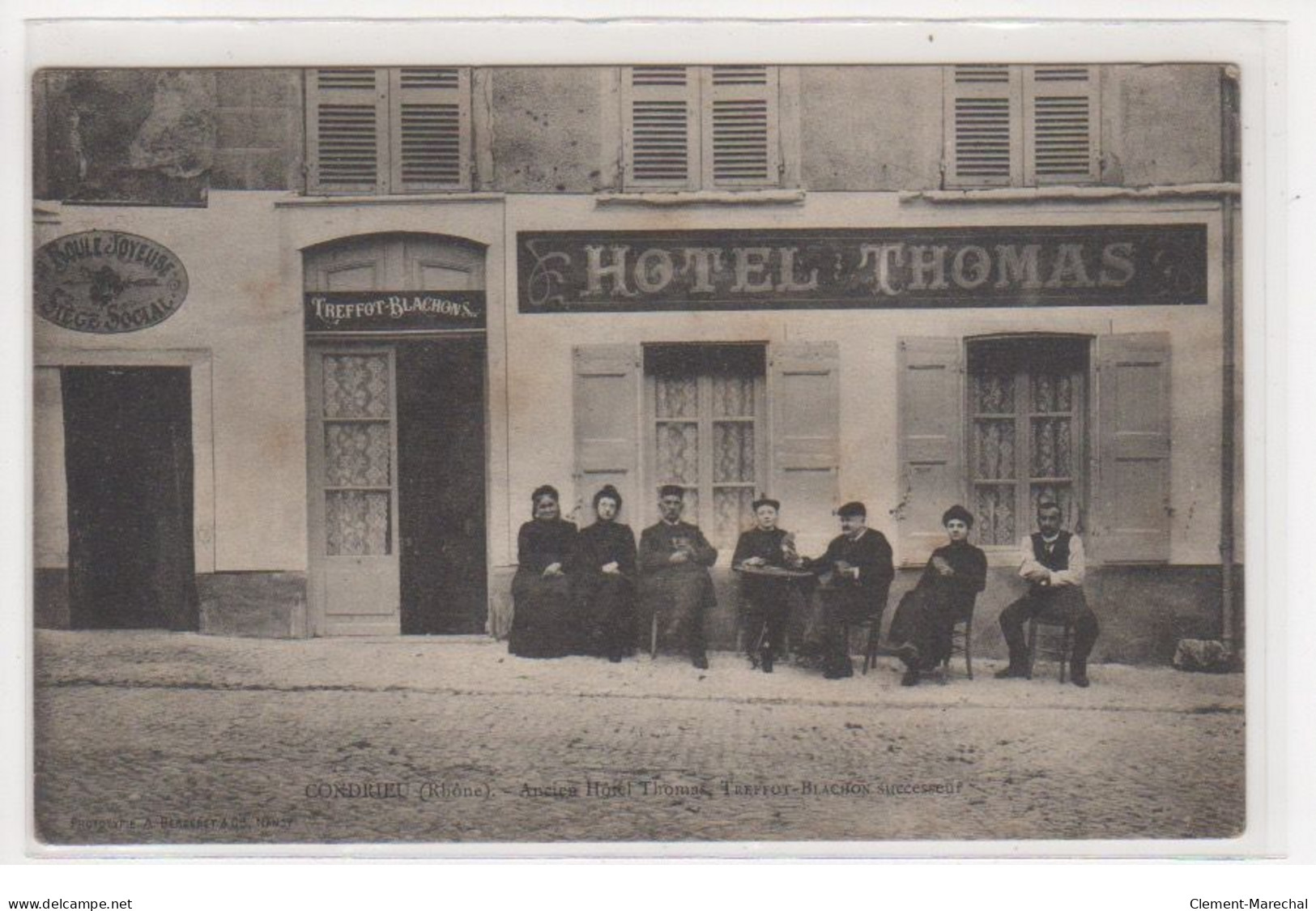 SAINTE COLOMBE : Hôtel Thomas (TREFFORT BLACHON) Siège De La Boule Joyeuse (pétanque - Jeu) - Très Bon état - Autres & Non Classés