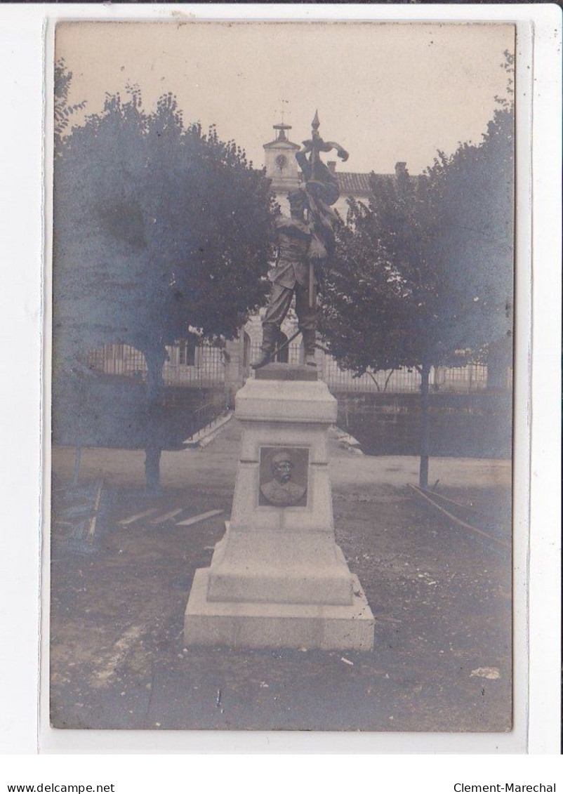 RIBERAC : Carte Photo Du Monument Aux Morts - Très Bon état - Riberac