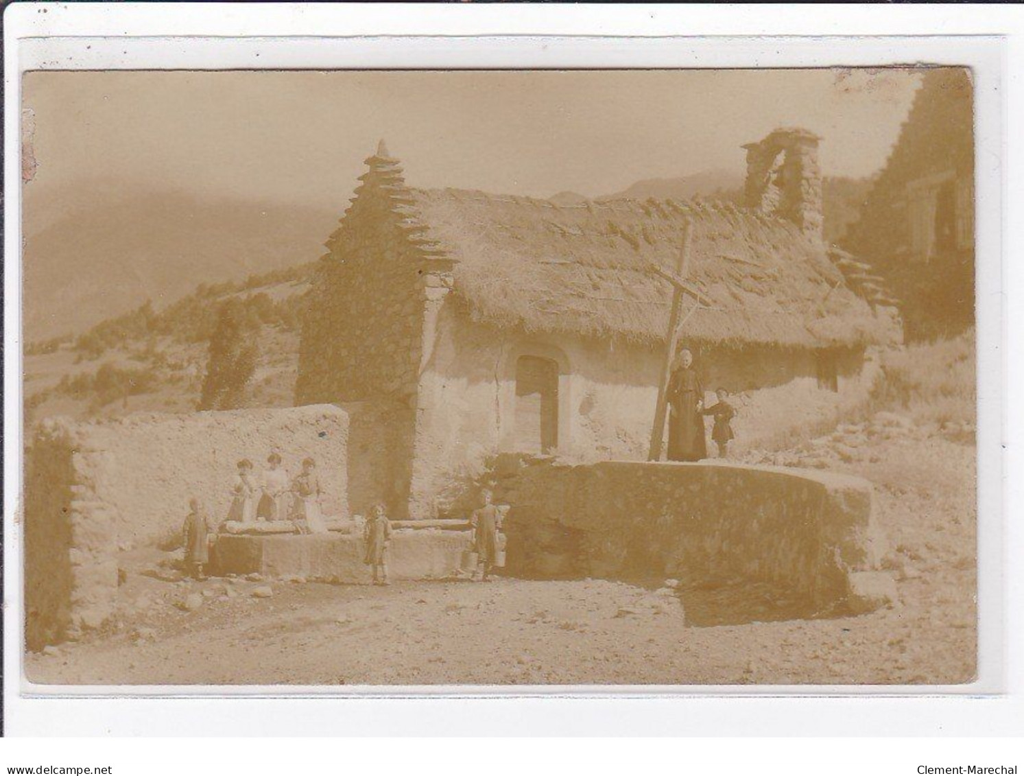 CHAUFFAYER (environs) : Carte Photo D'une église En 1910 - Très Bon état - Other & Unclassified