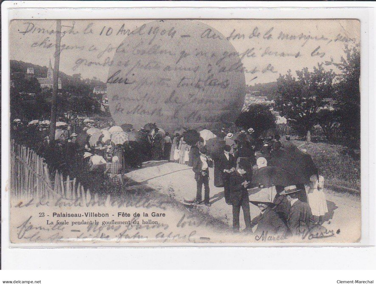 PALAISEAU VILLEBON : La Fête De La Gare - La Foule Pendant Le Gonflement Du Ballon Rond - état - Palaiseau