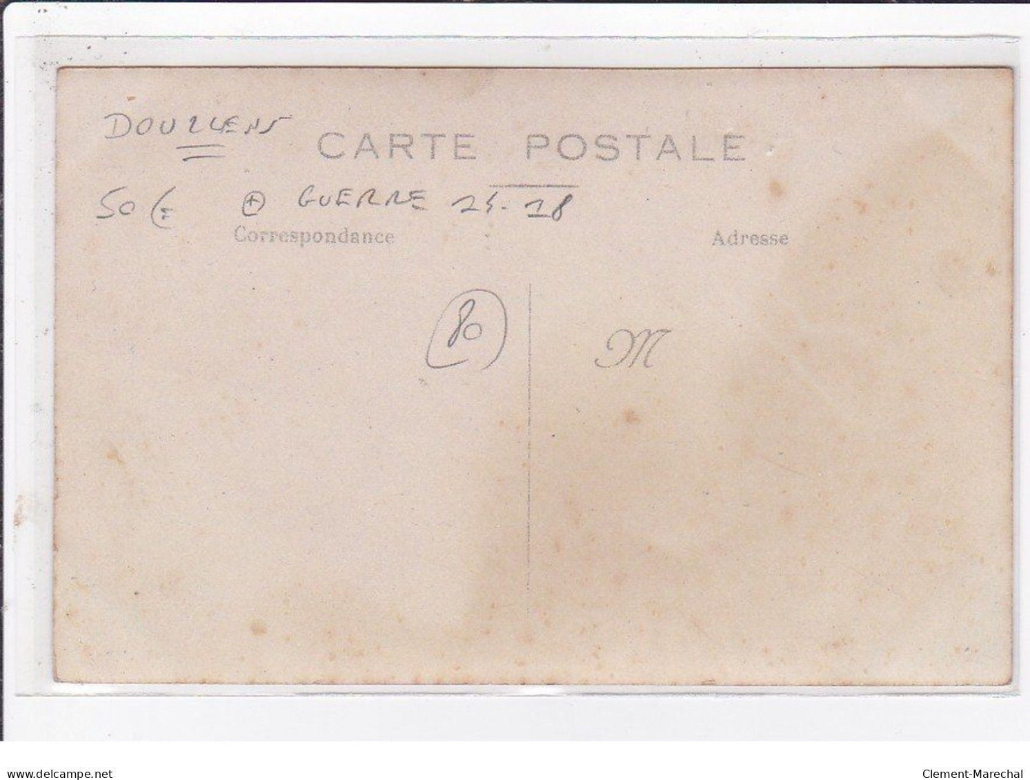 DOULLENS : Carte Photo Des Canons Confisqués à L'ennemi (guerre - Militaire) - Très Bon état - Doullens