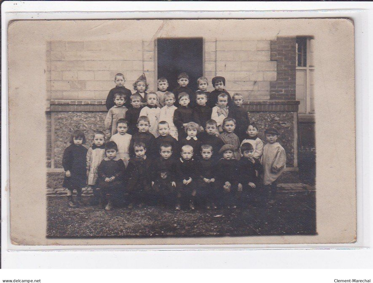 HOUILLES : Carte Photo De L'école Maternelle En 1917 - Très Bon état - Houilles